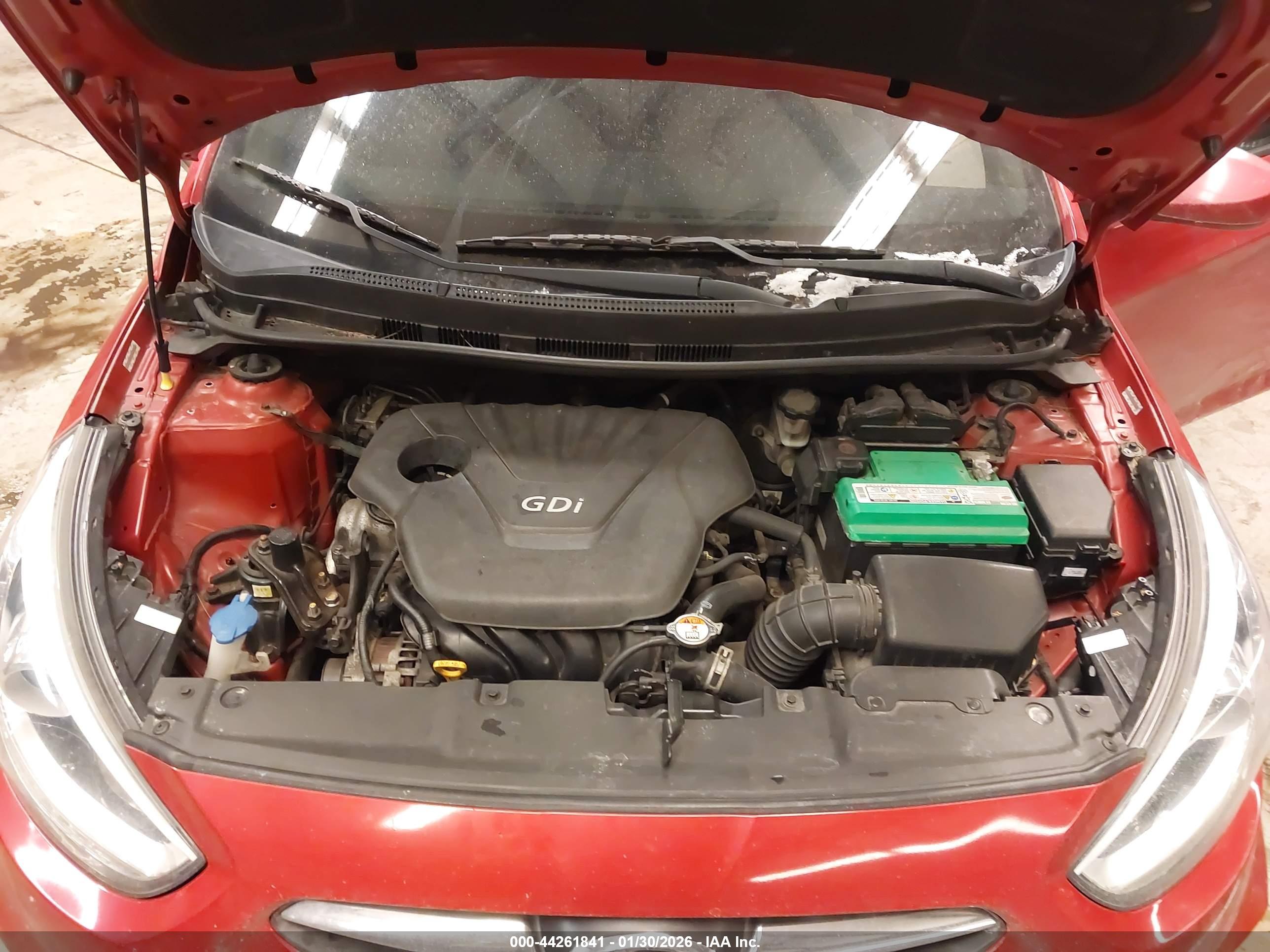 HYUNDAI ACCENT image 10