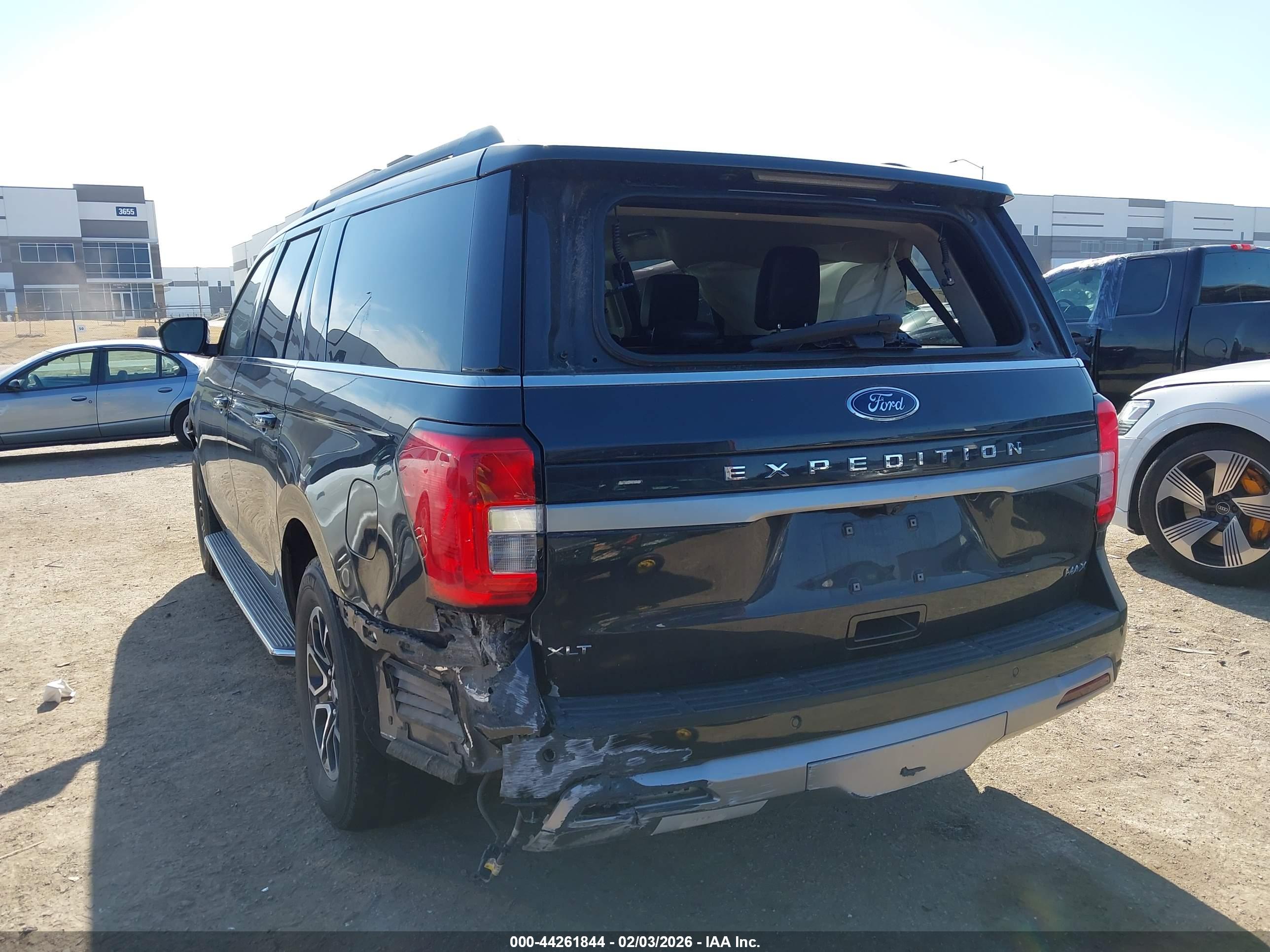 FORD EXPEDITION image 3