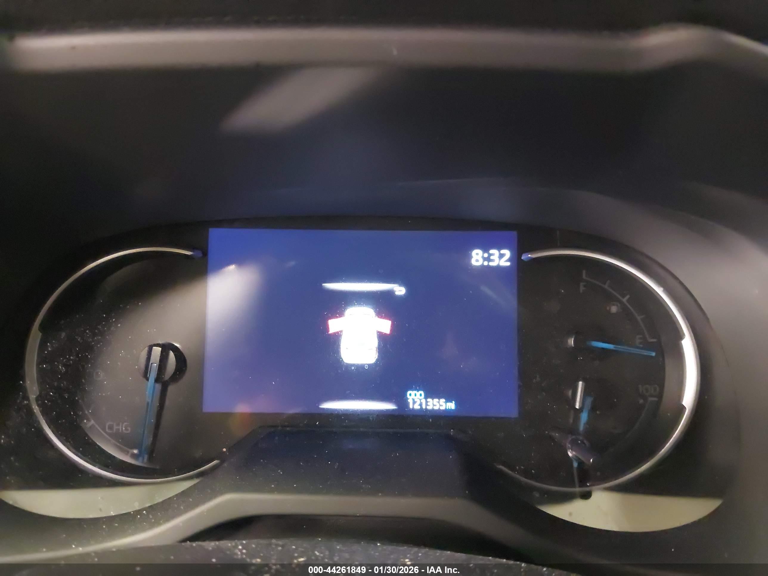 TOYOTA RAV4 image 7