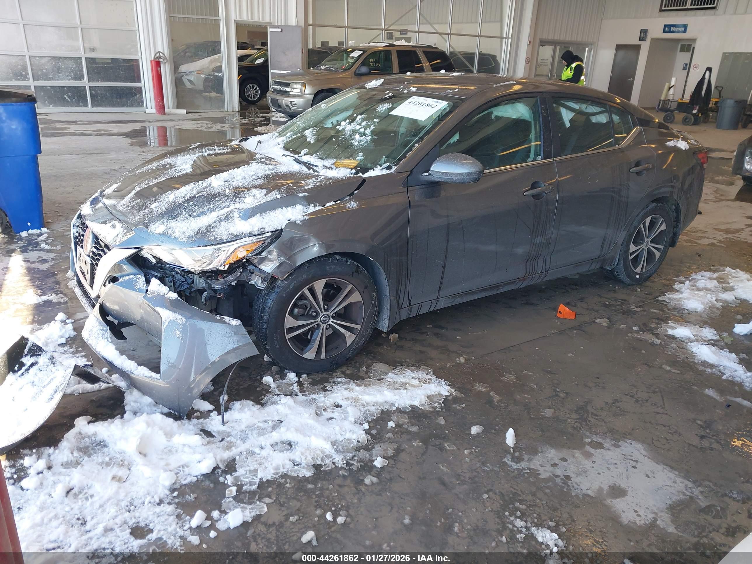 NISSAN SENTRA image 2