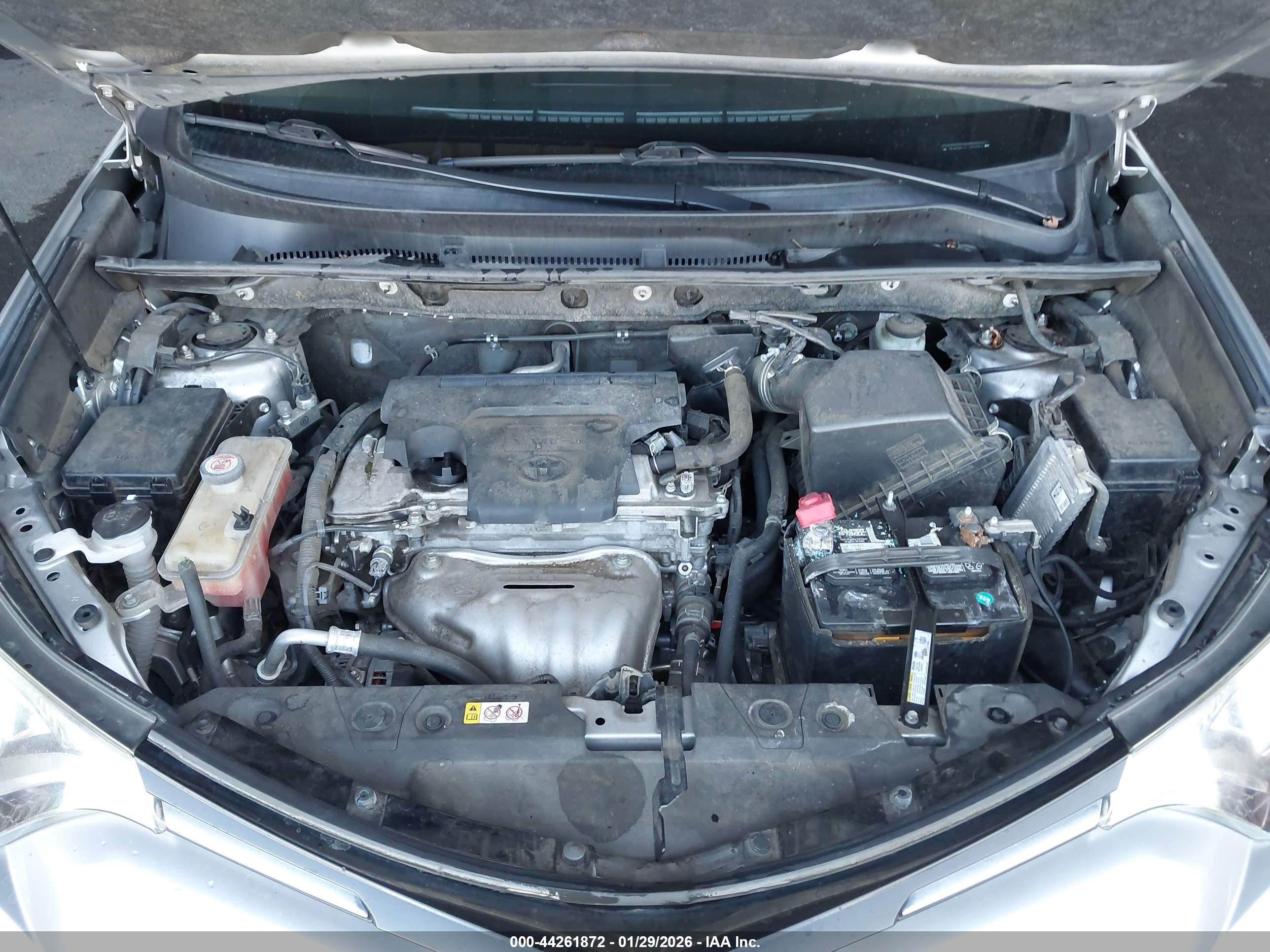 TOYOTA RAV4 image 10