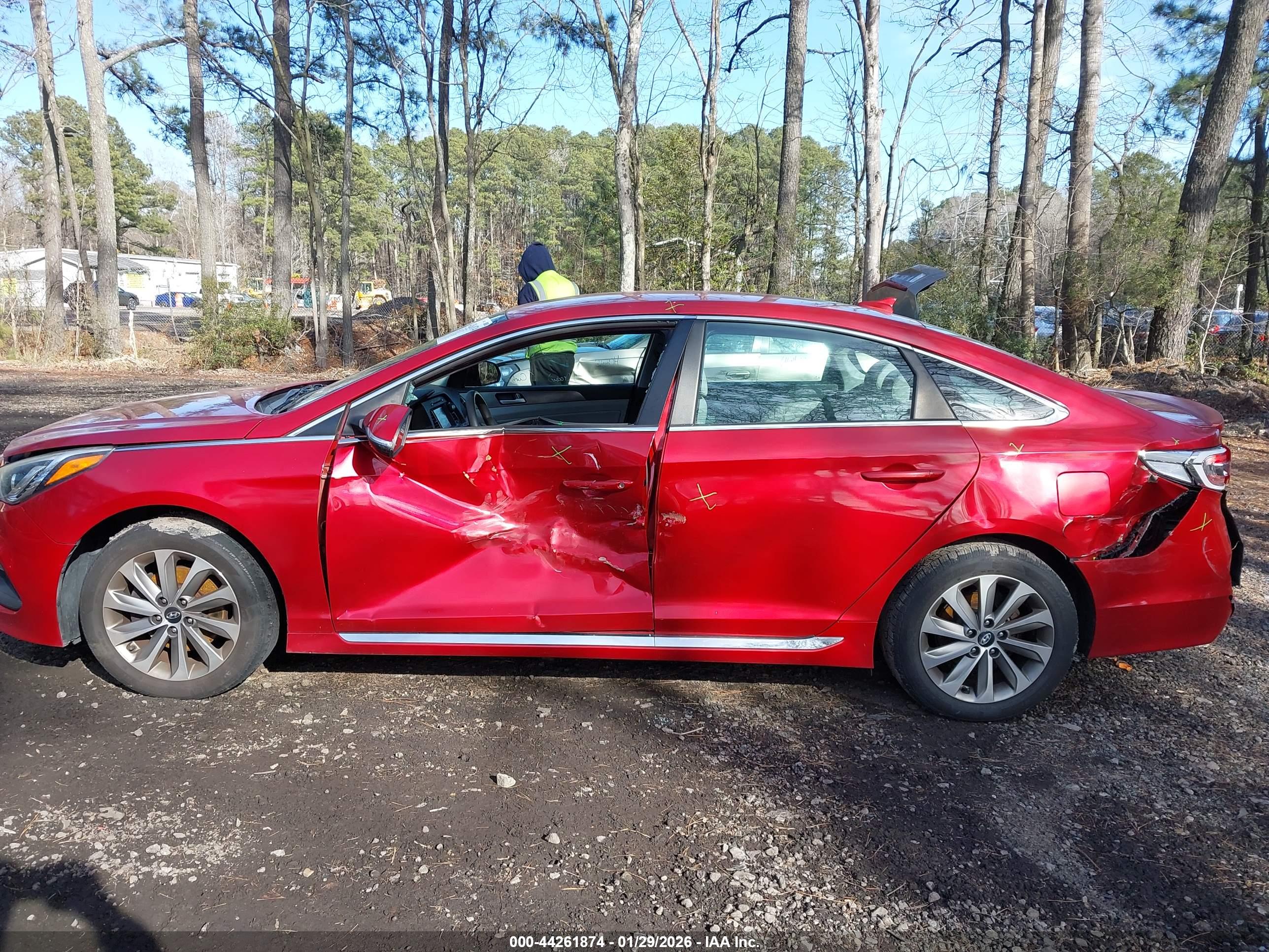 HYUNDAI SONATA image 6