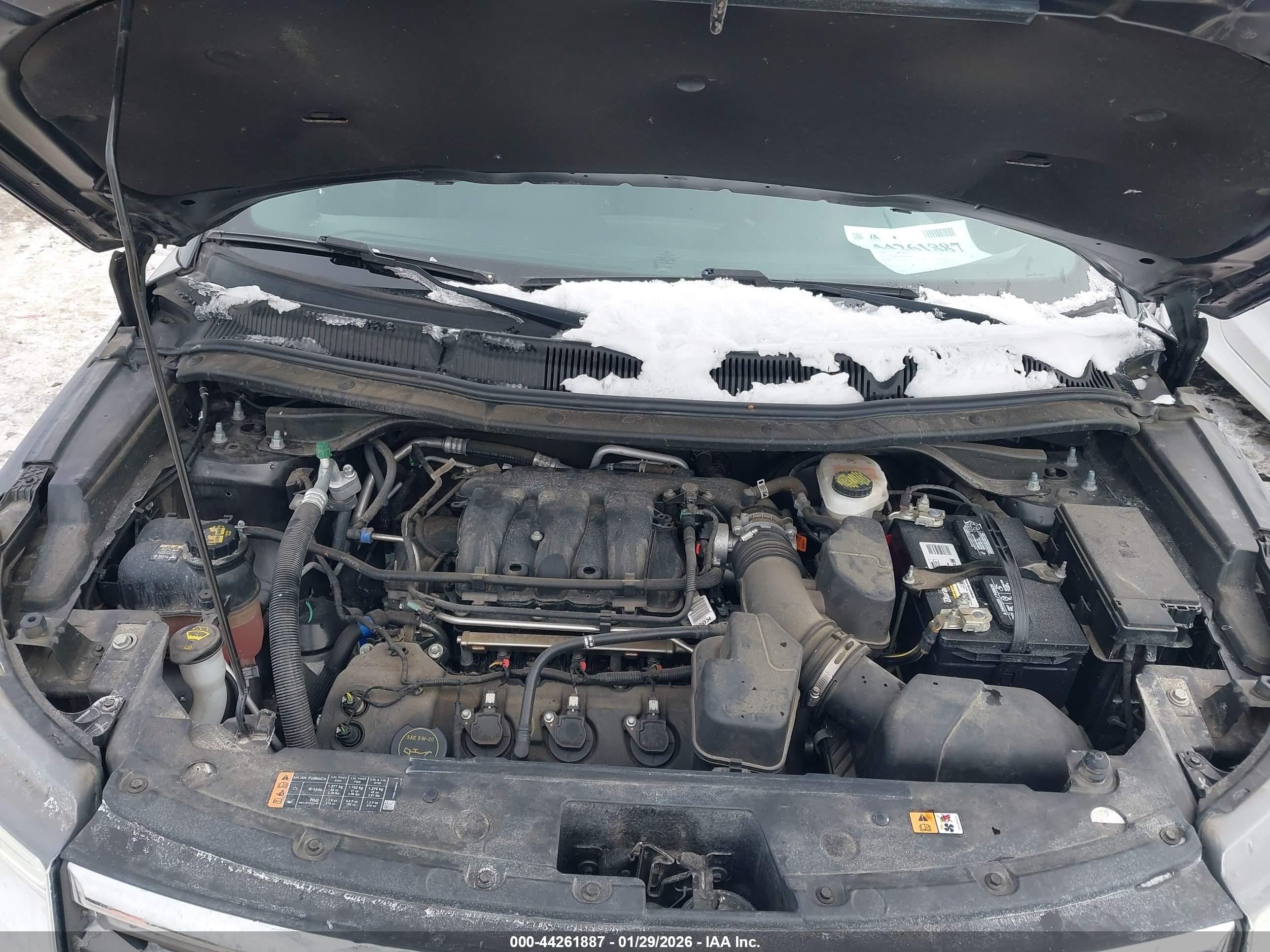 FORD EXPLORER image 10