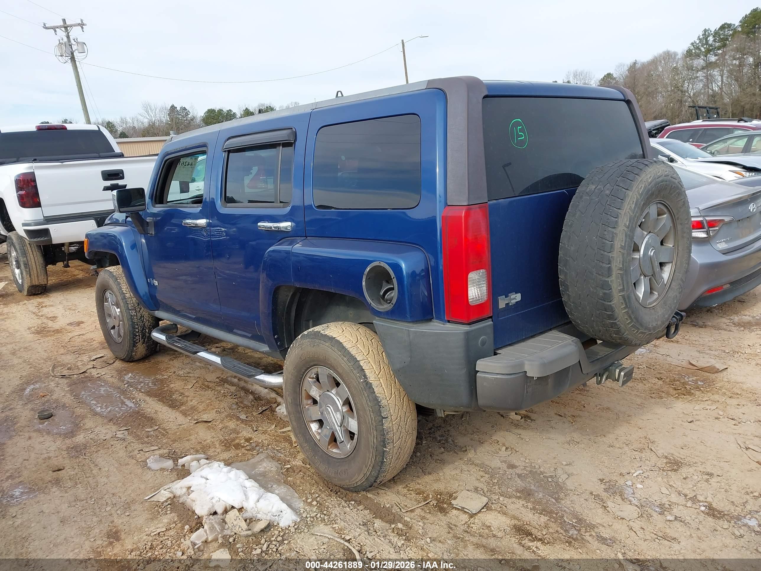 HUMMER H3 image 3