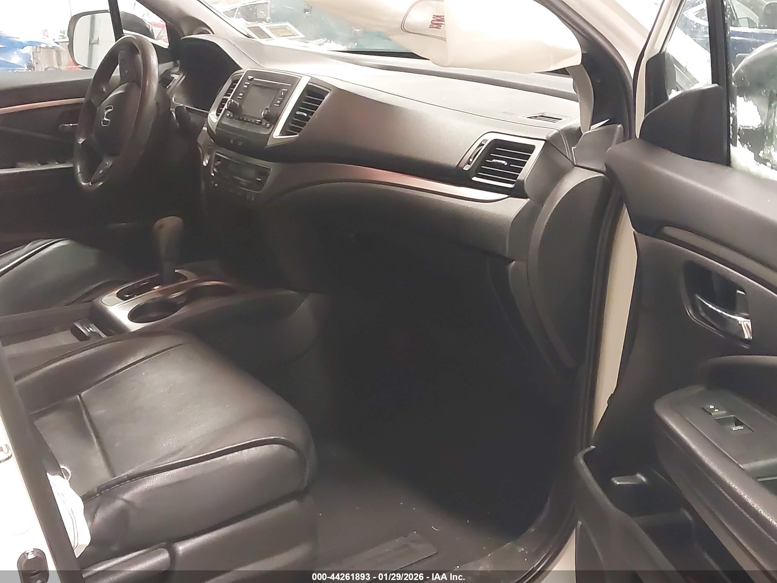 HONDA PILOT image 5
