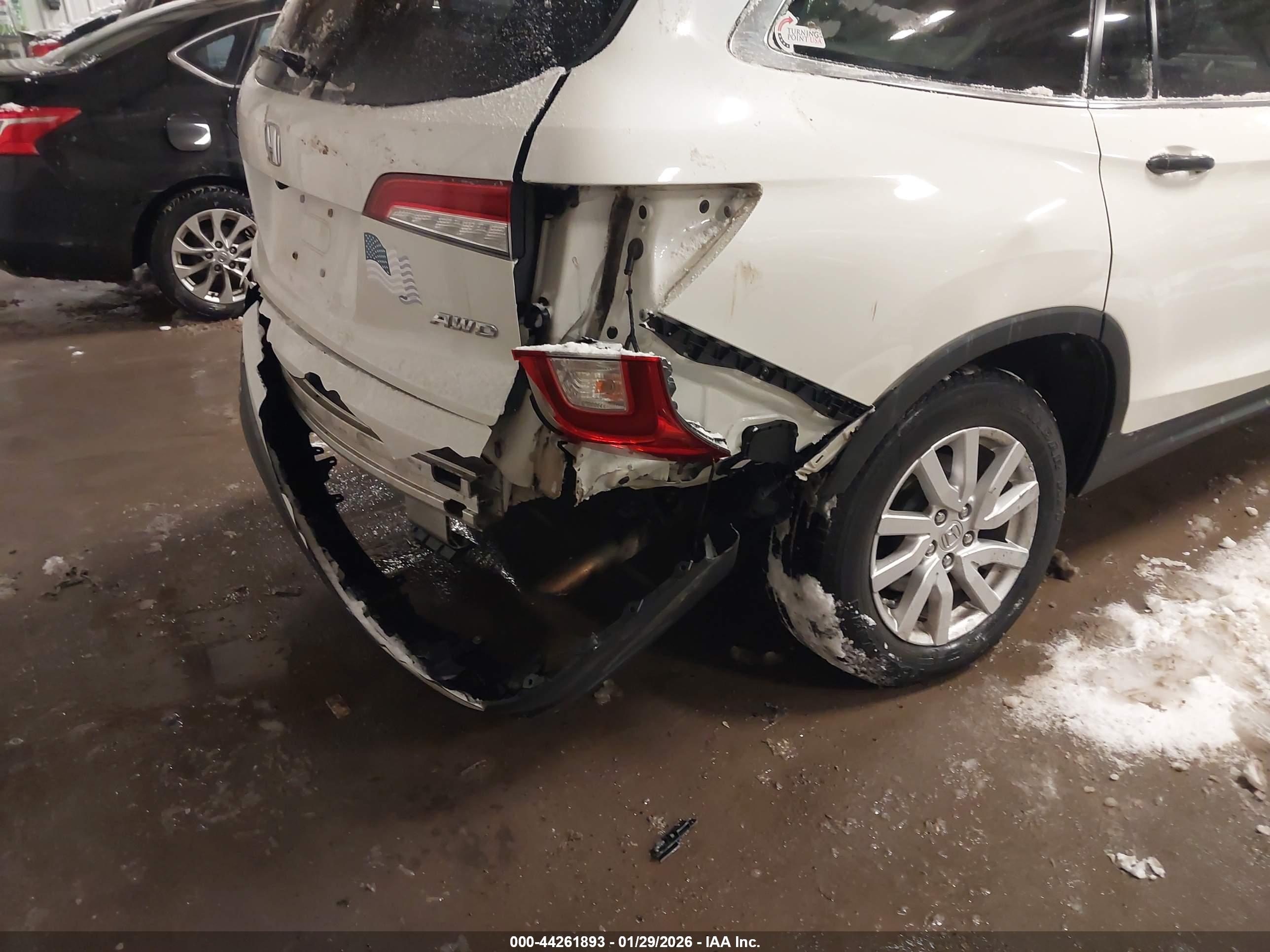 HONDA PILOT image 6