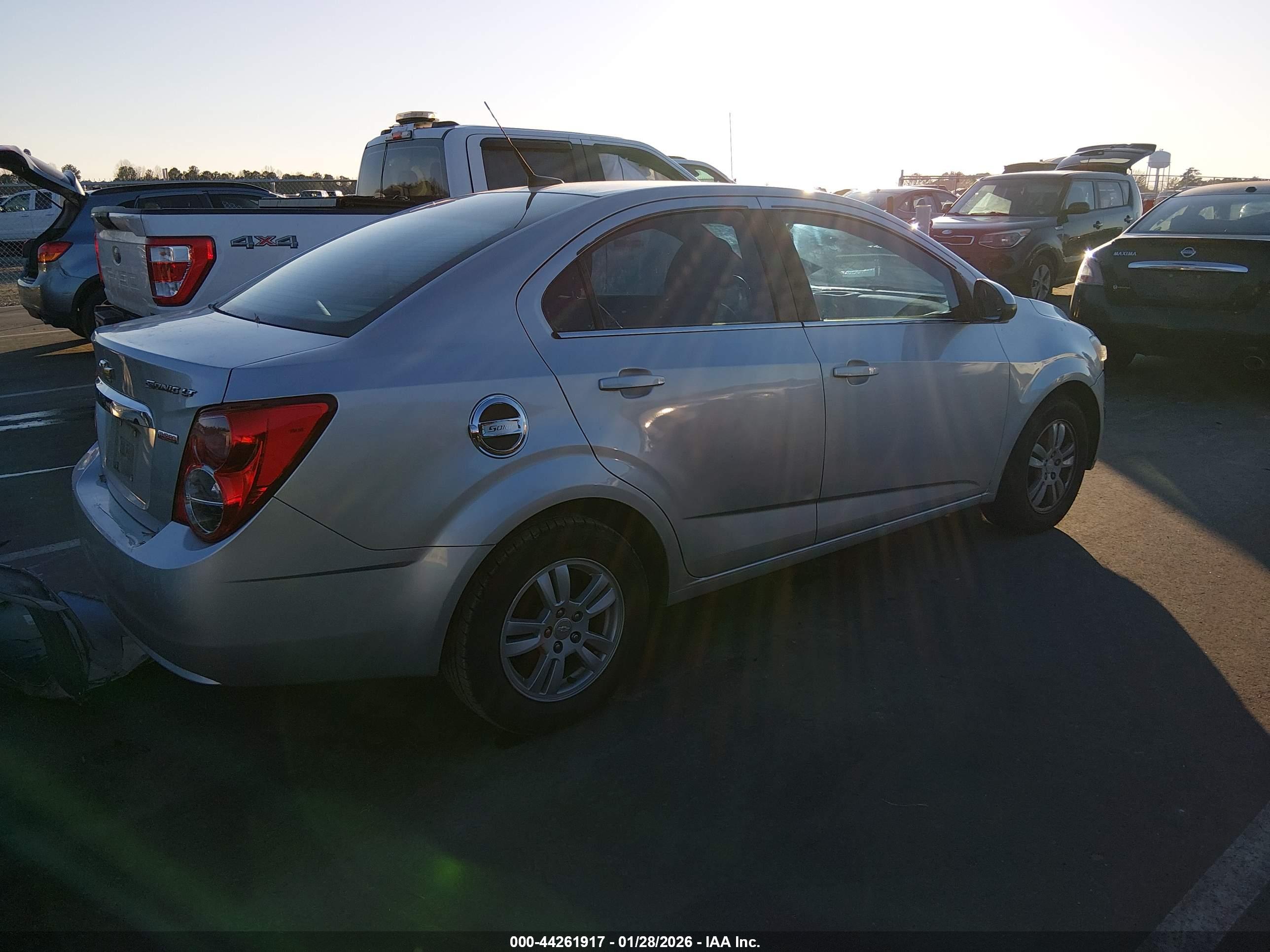 CHEVROLET SONIC image 4