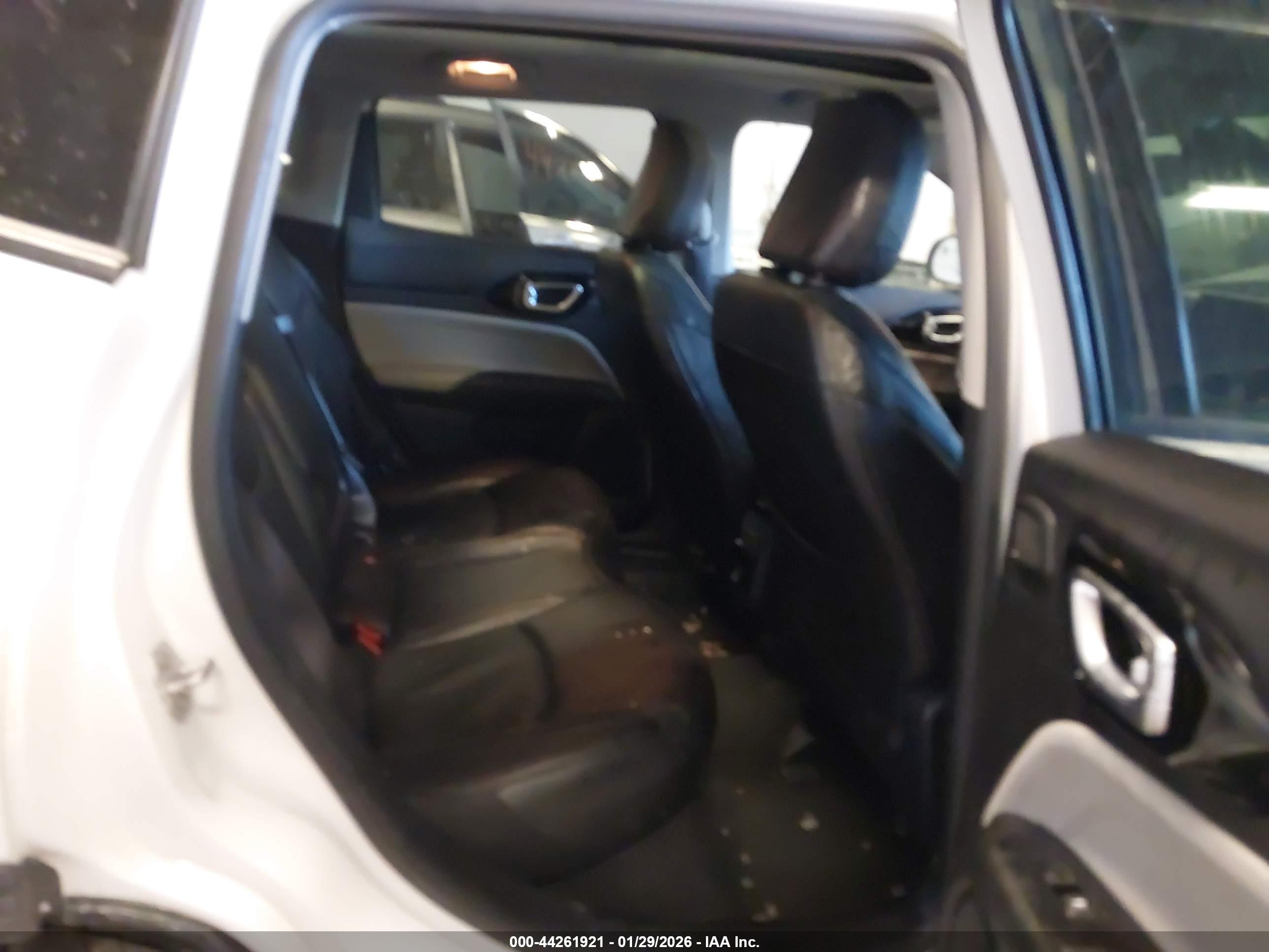 JEEP COMPASS image 8