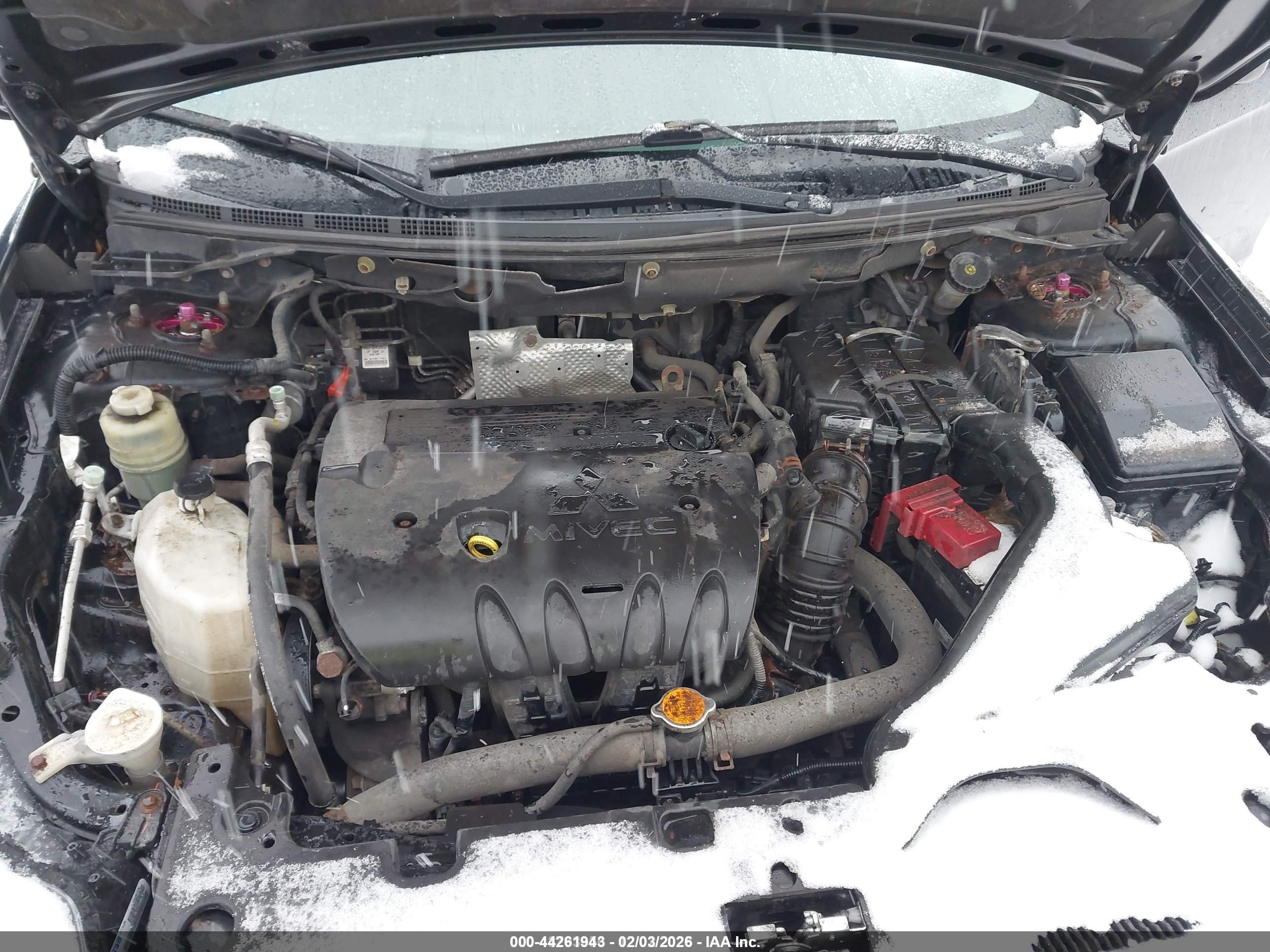 MITSUBISHI LANCER image 10