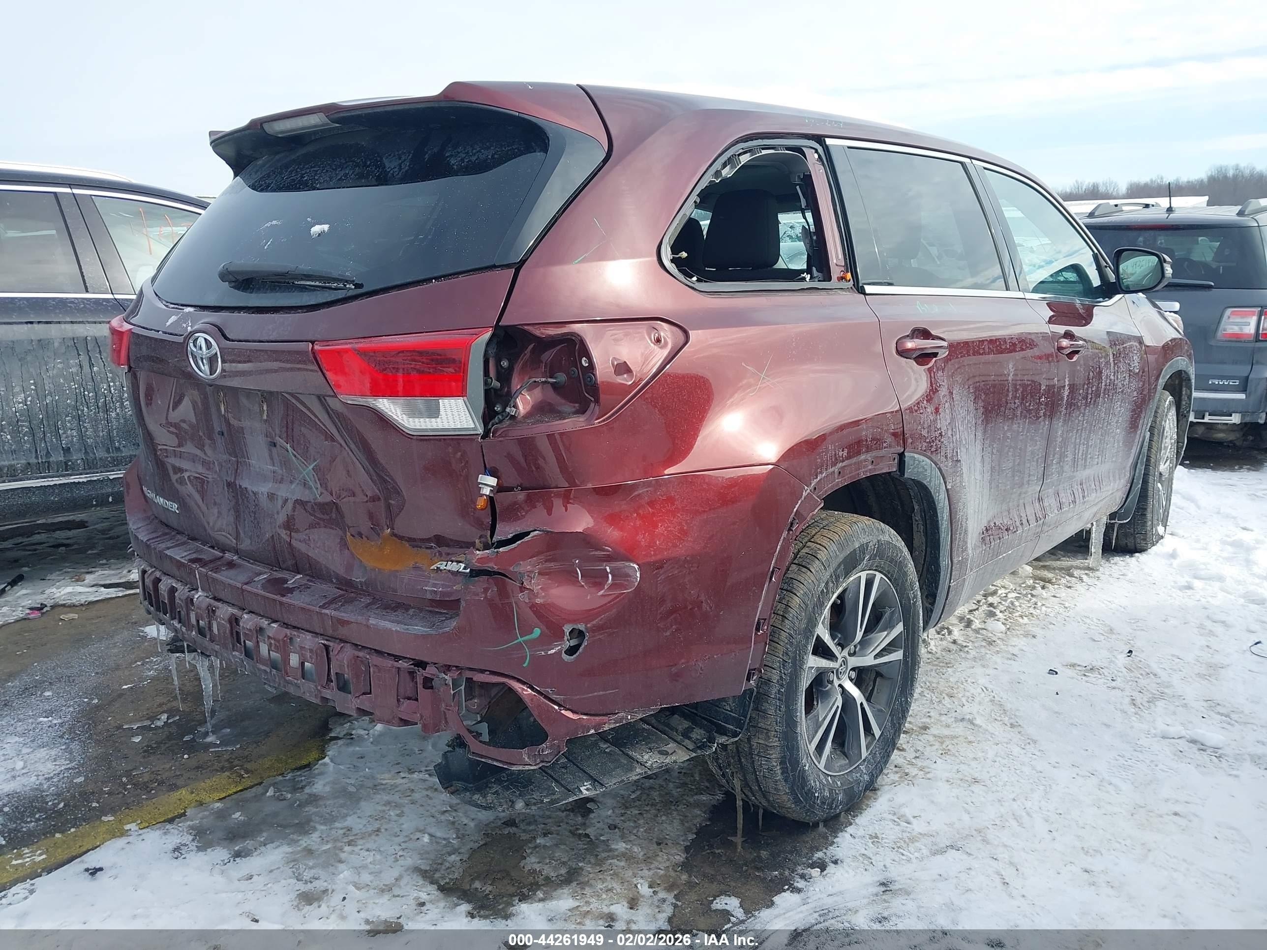 TOYOTA HIGHLANDER image 4