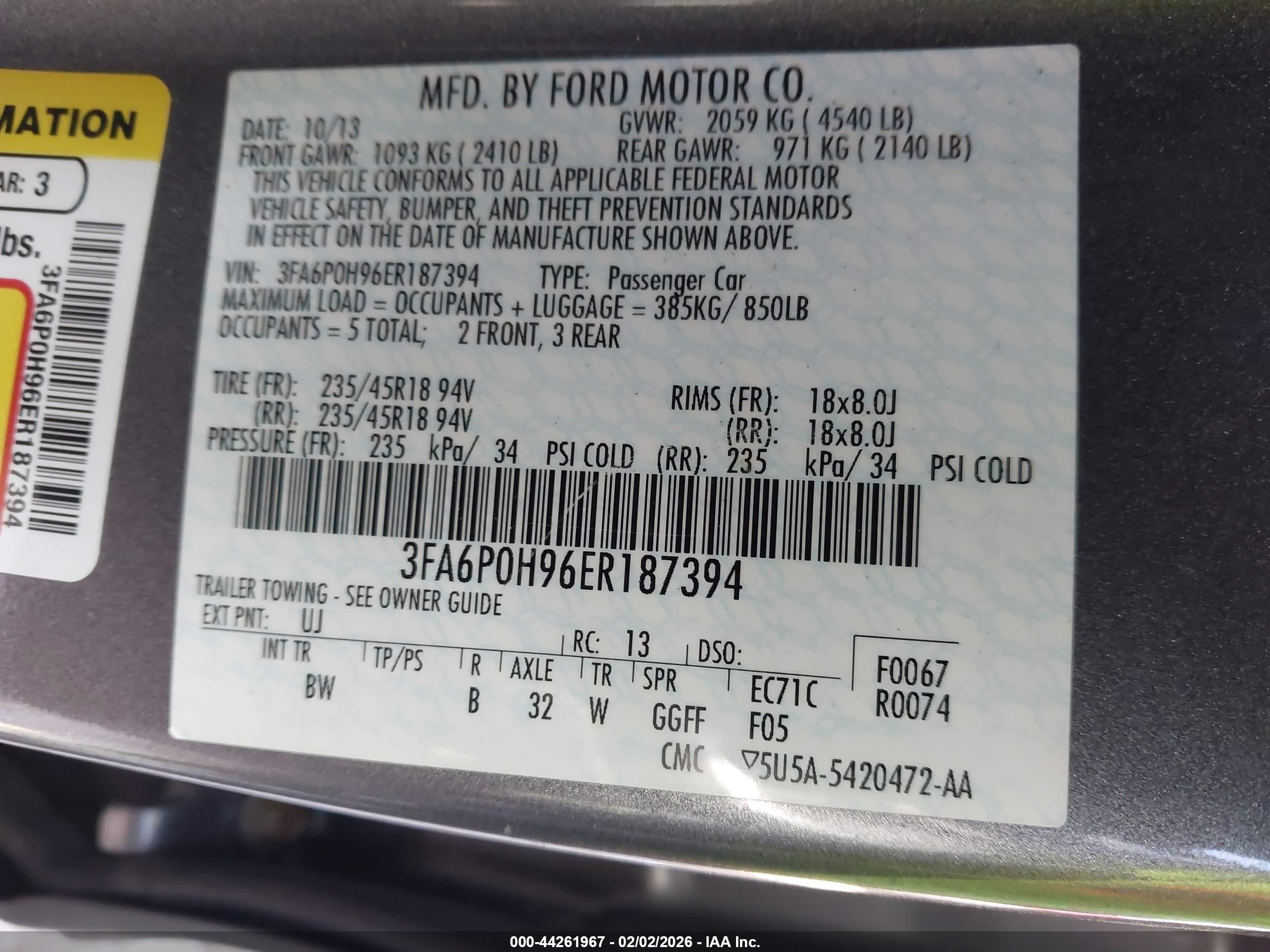 FORD FUSION image 9