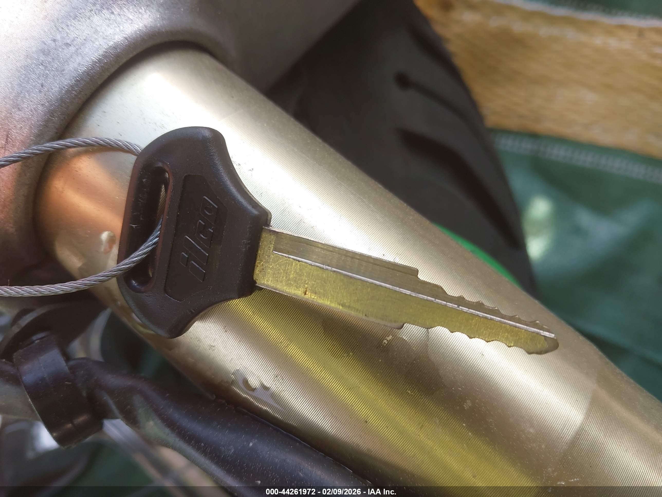 KAWASAKI ZX1000 image 11