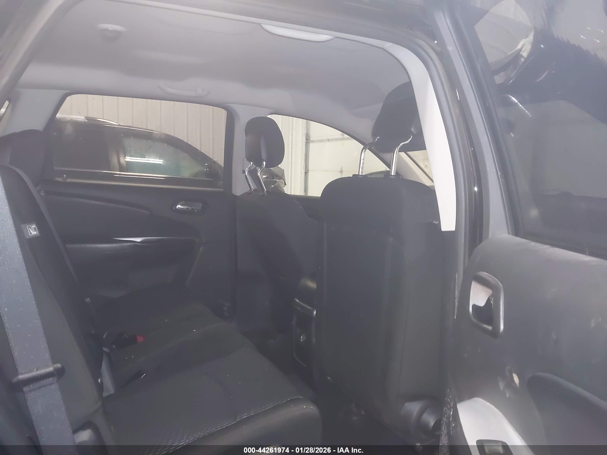 DODGE JOURNEY image 8