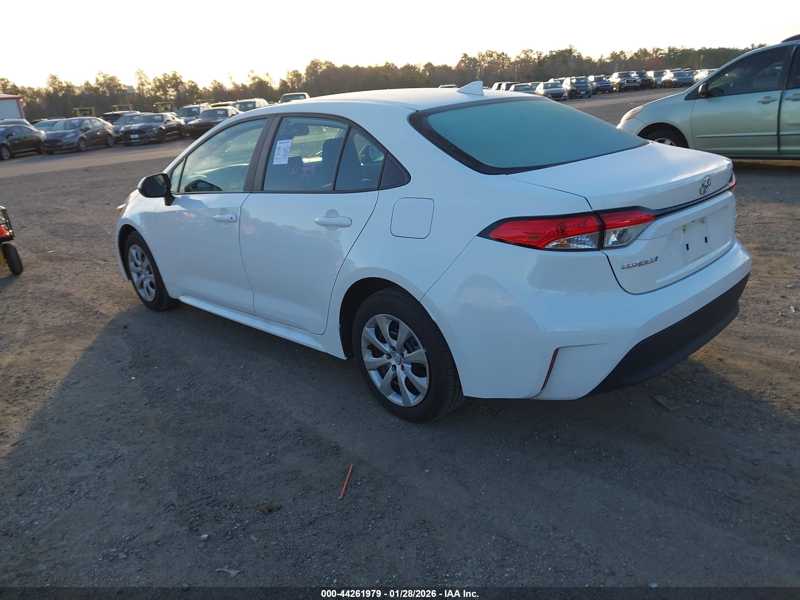 TOYOTA COROLLA image 3