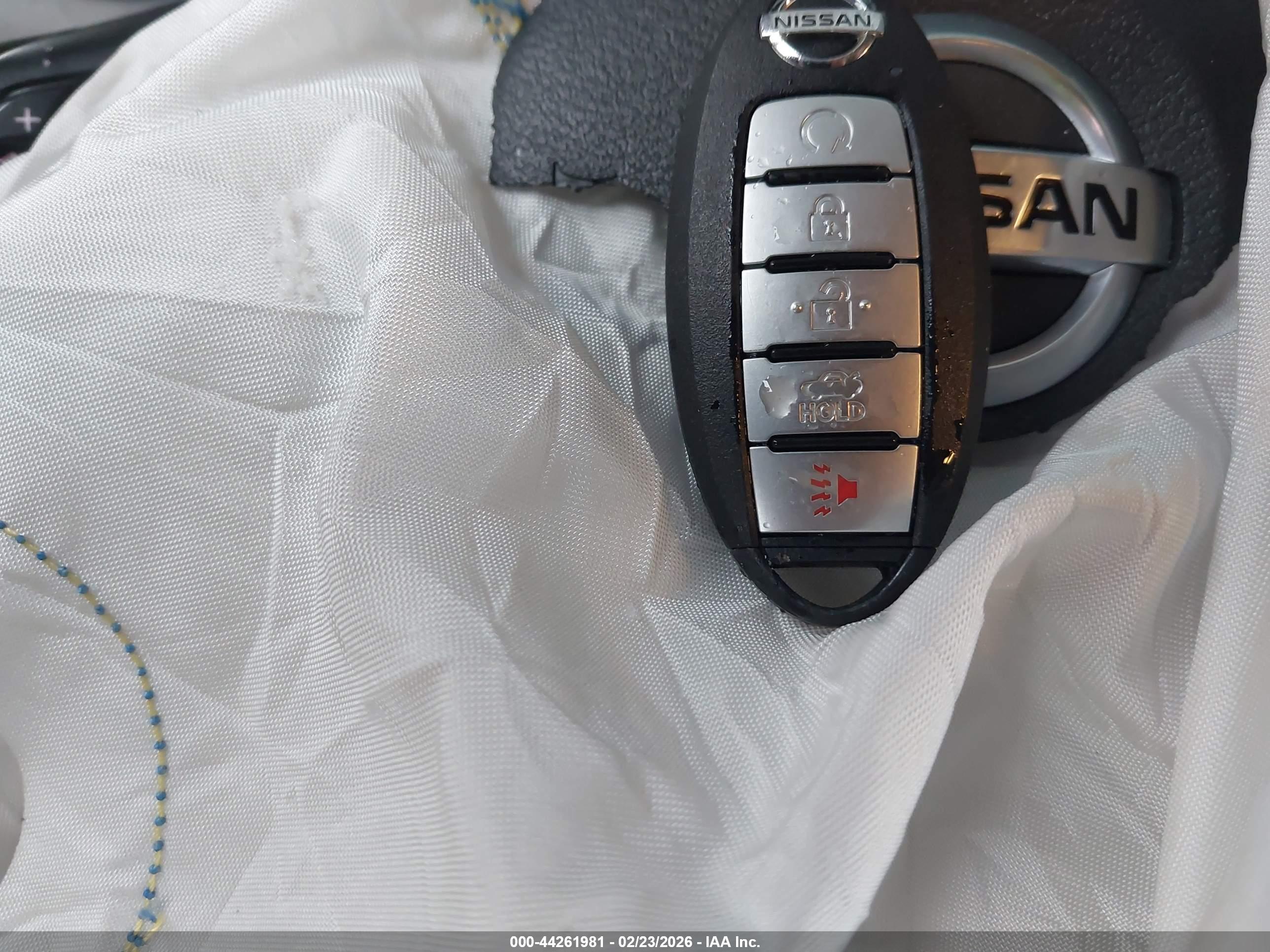 NISSAN SENTRA image 11