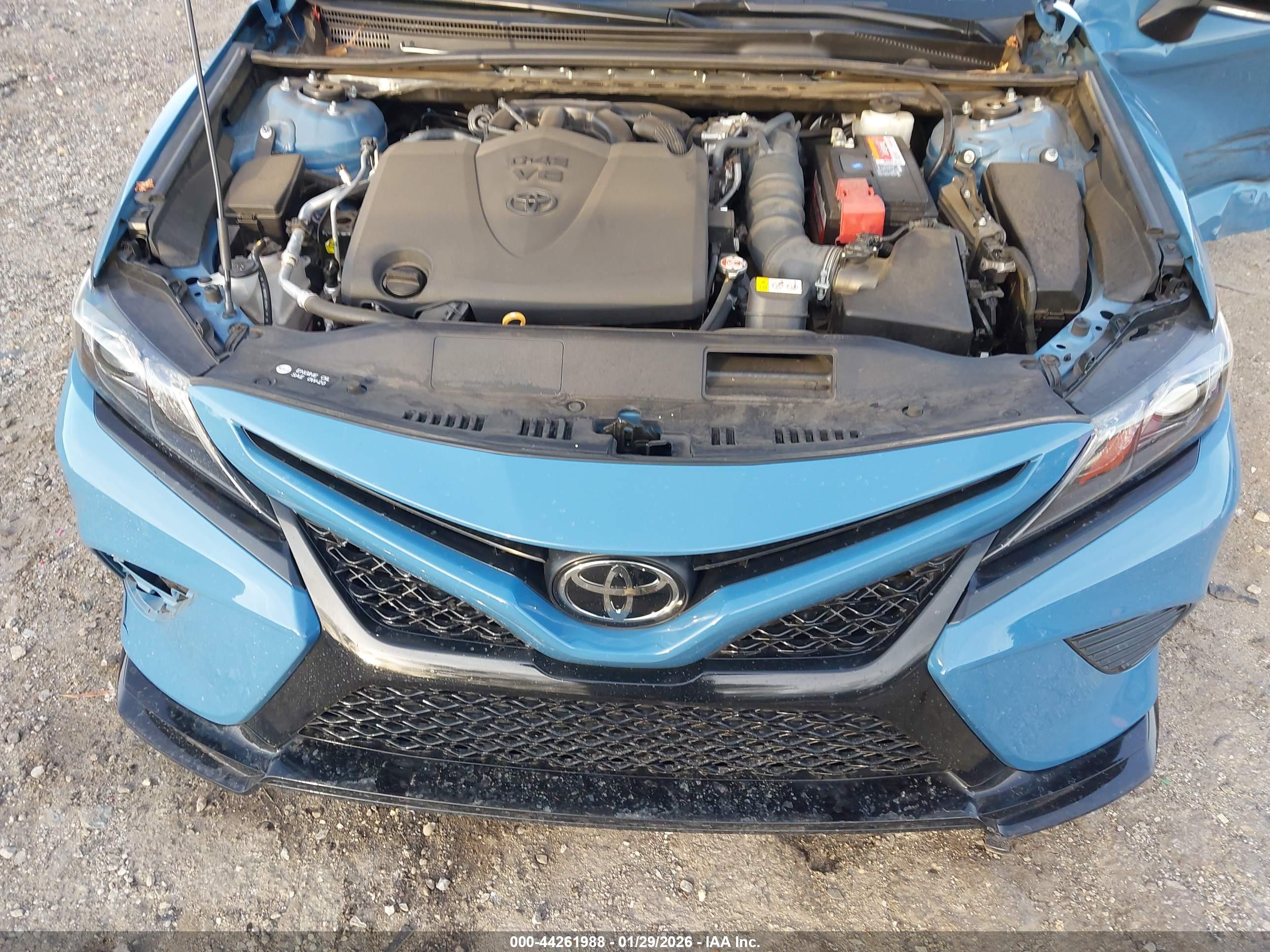 TOYOTA CAMRY image 10