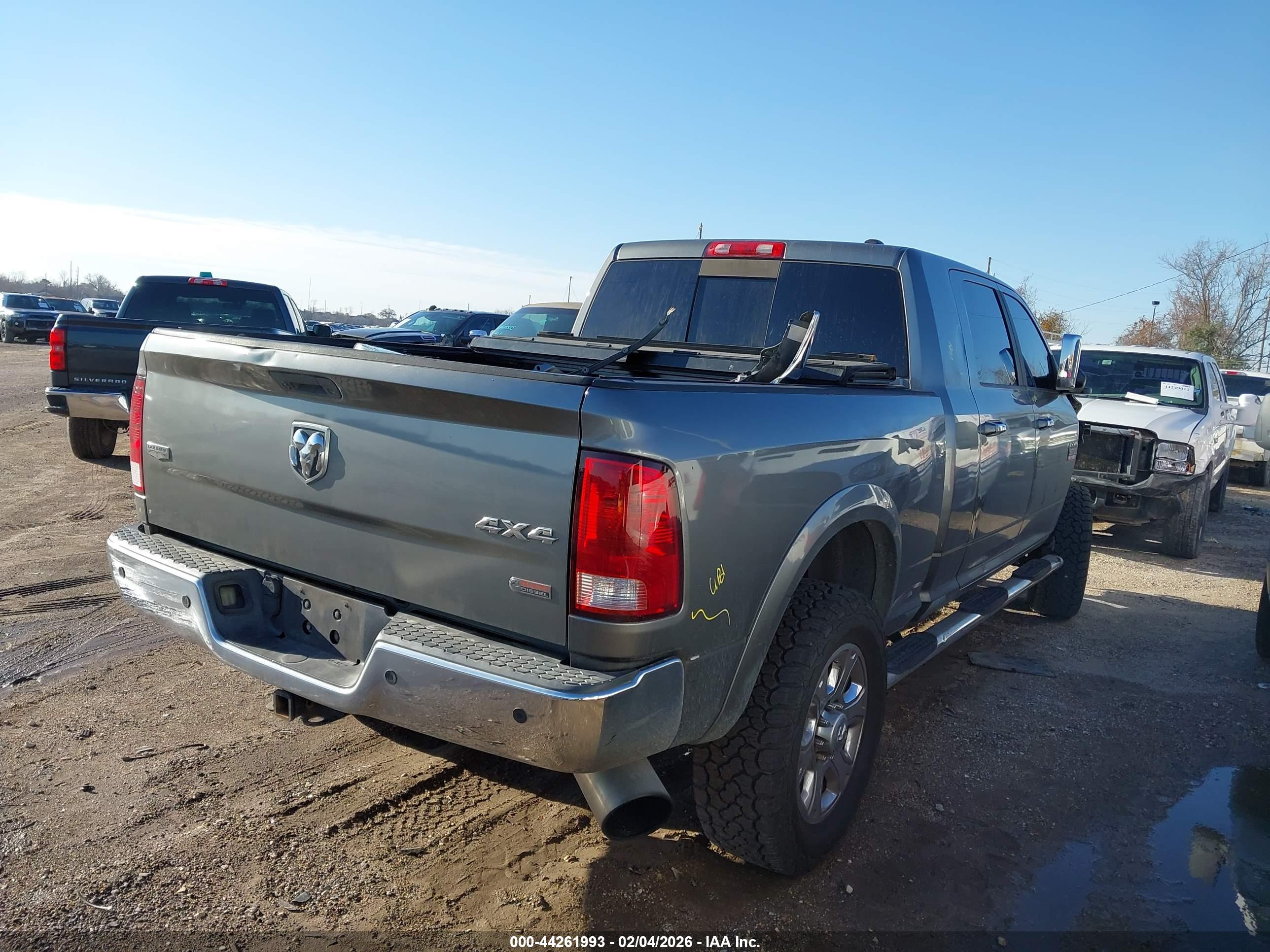 RAM 2500 image 4