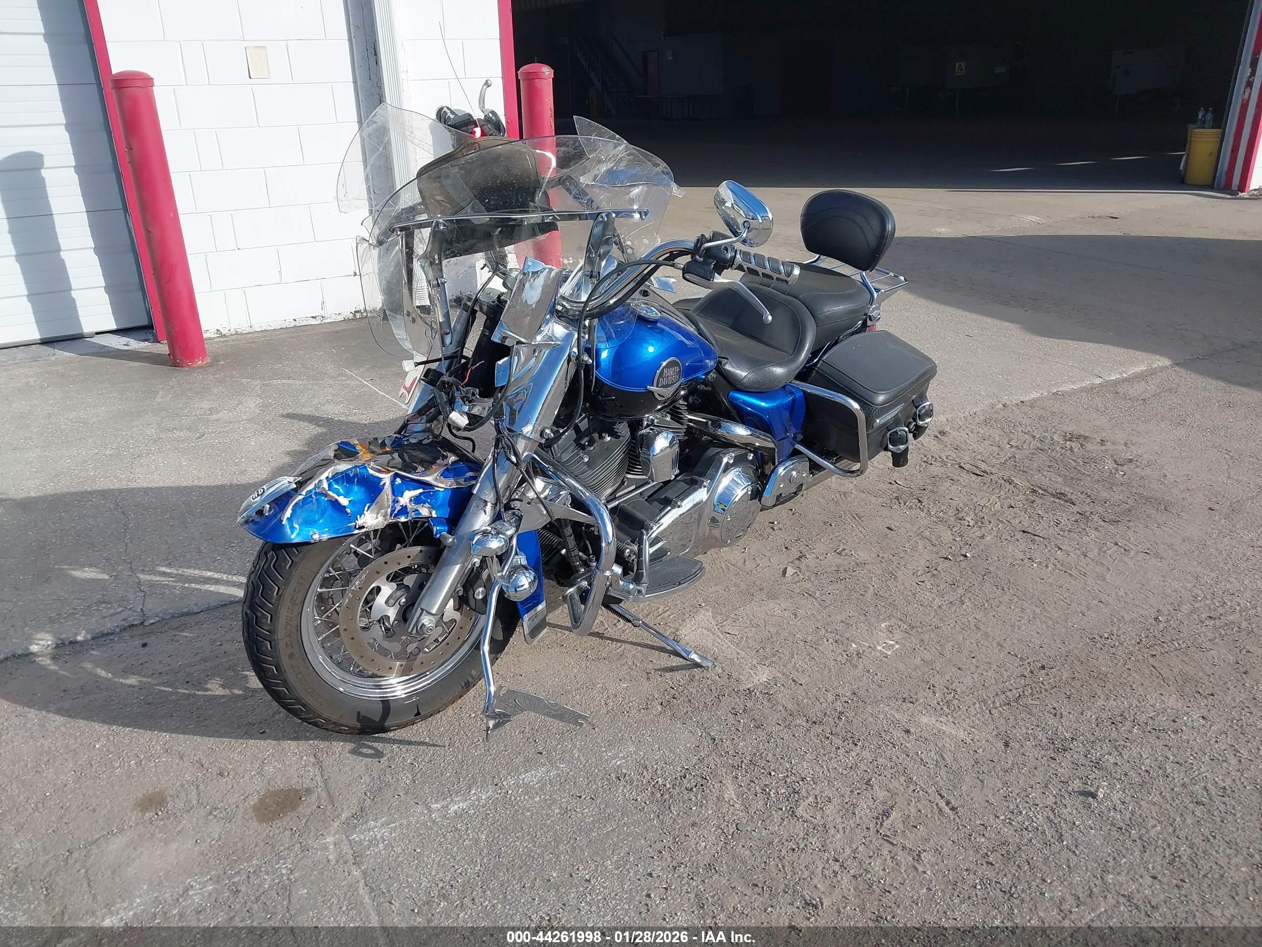 HARLEY-DAVIDSON FLHRC image 2