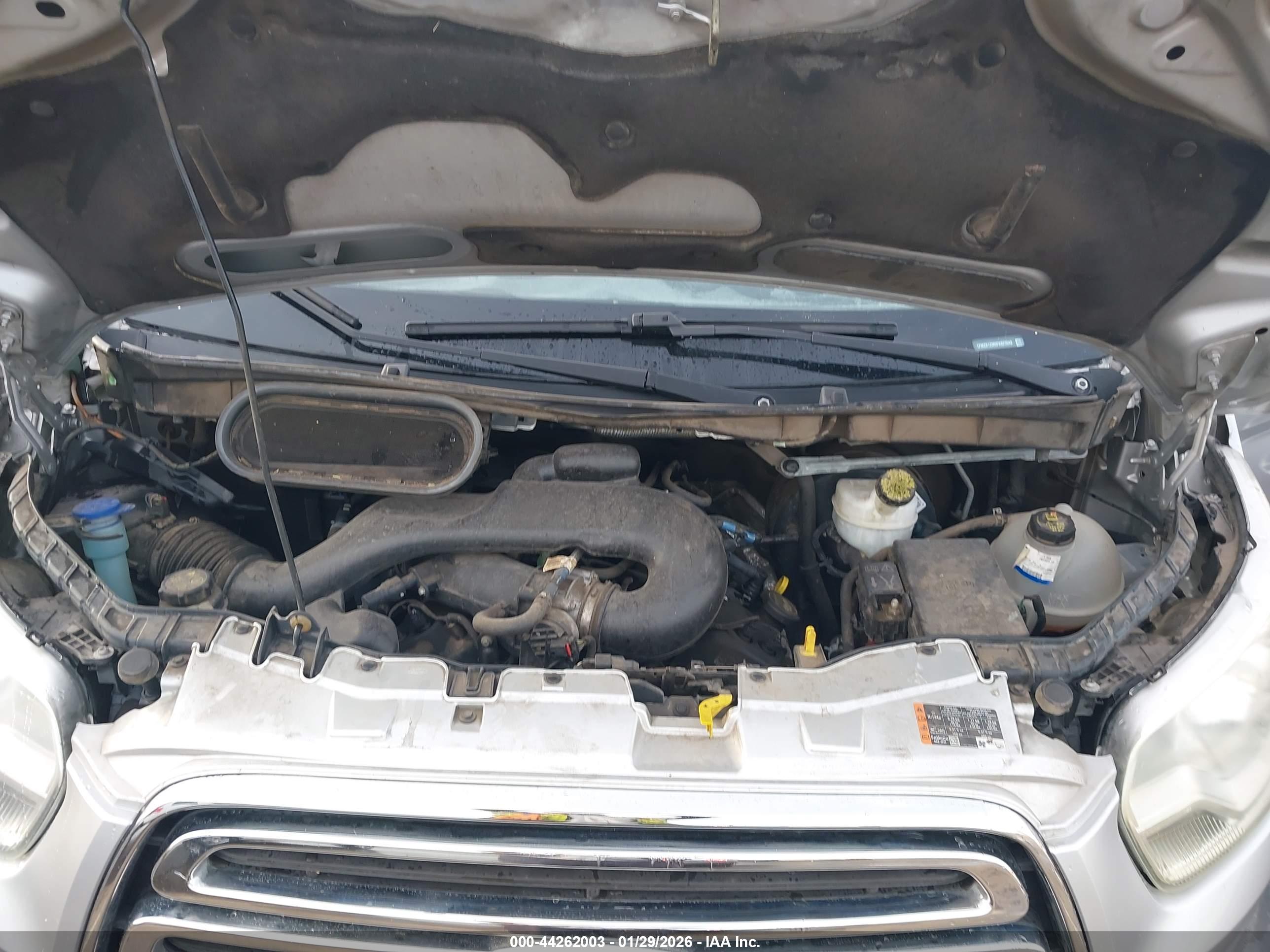 FORD TRANSIT-150 image 10