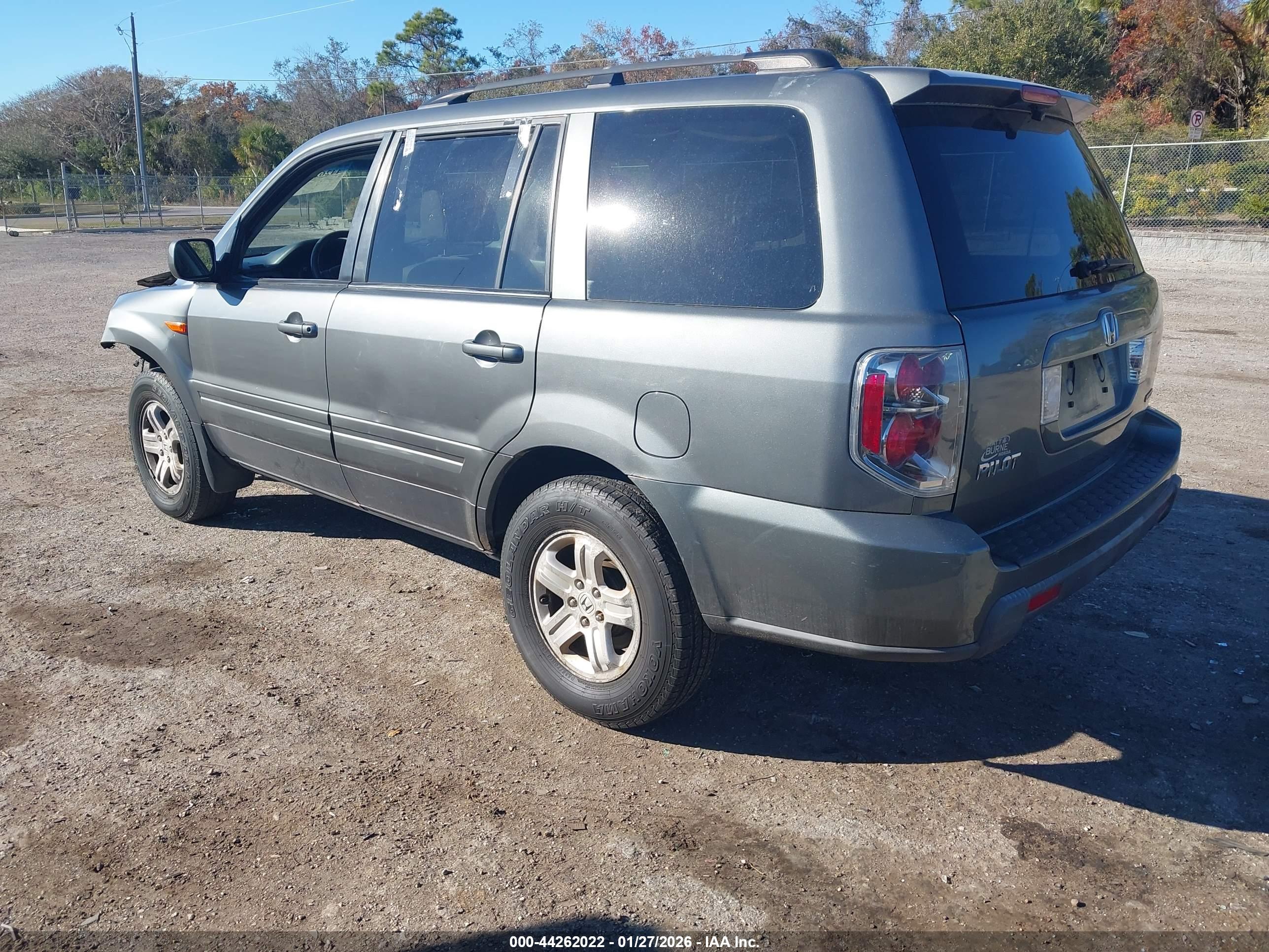 HONDA PILOT image 3