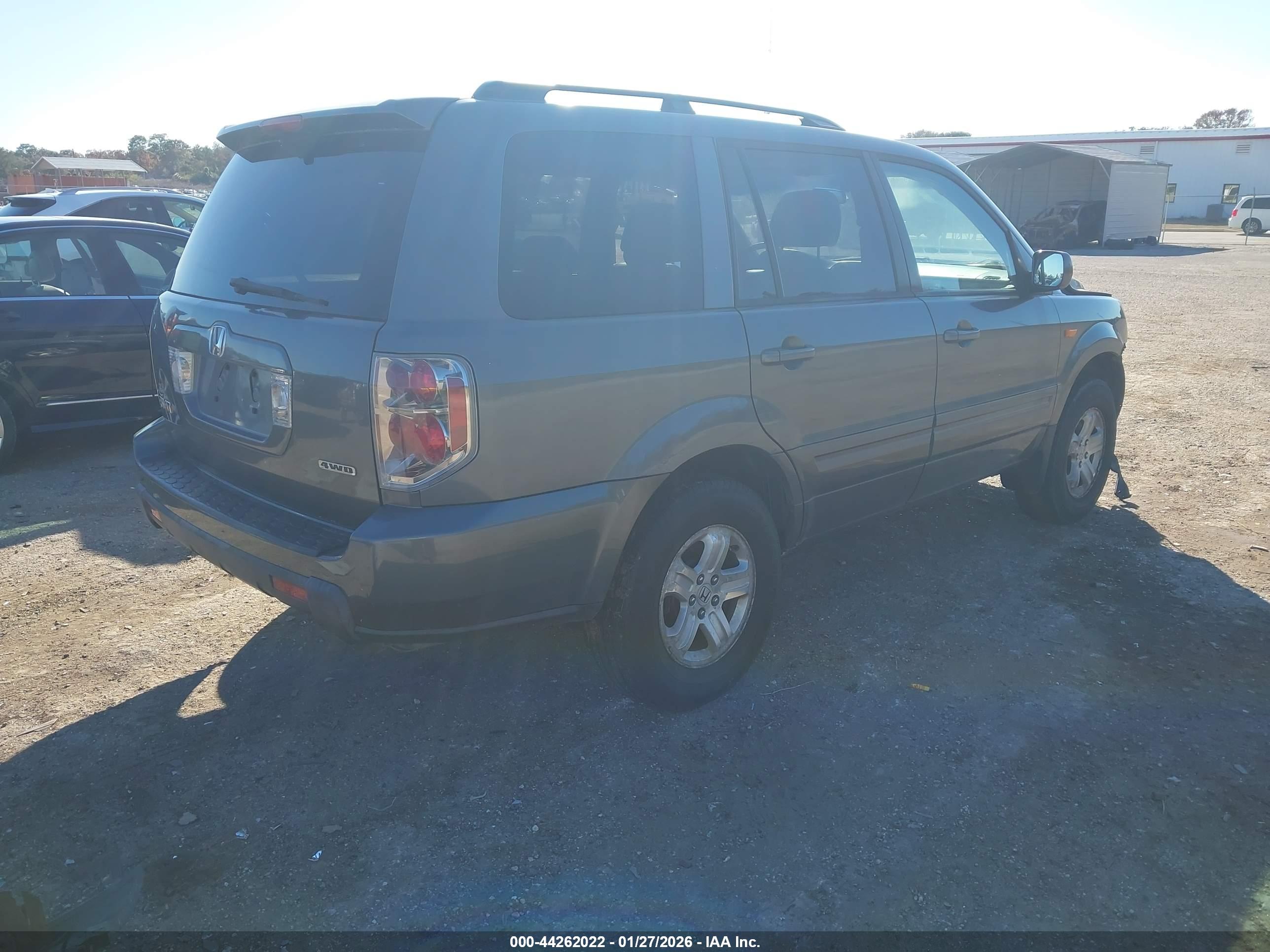 HONDA PILOT image 4