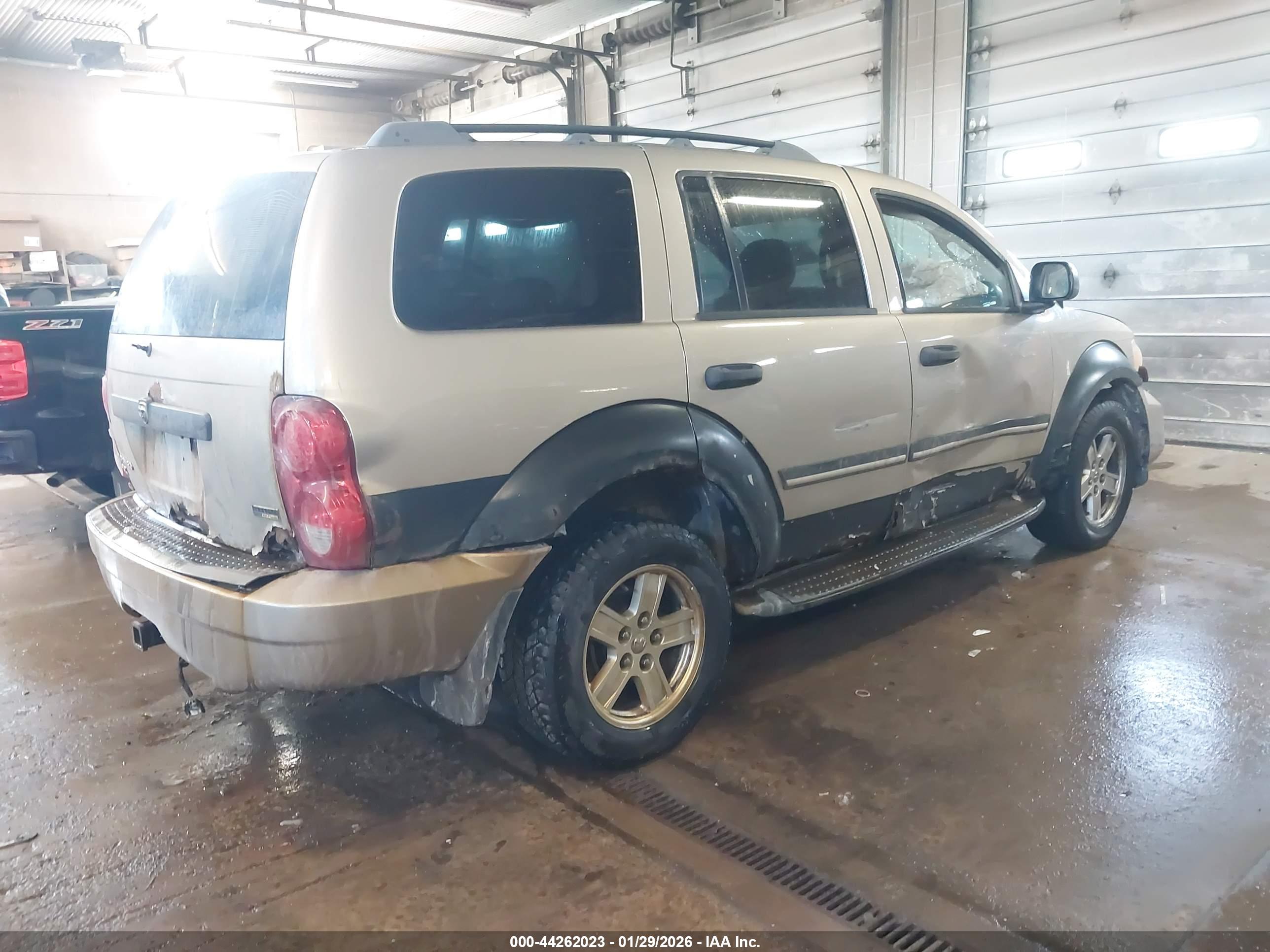 DODGE DURANGO image 4
