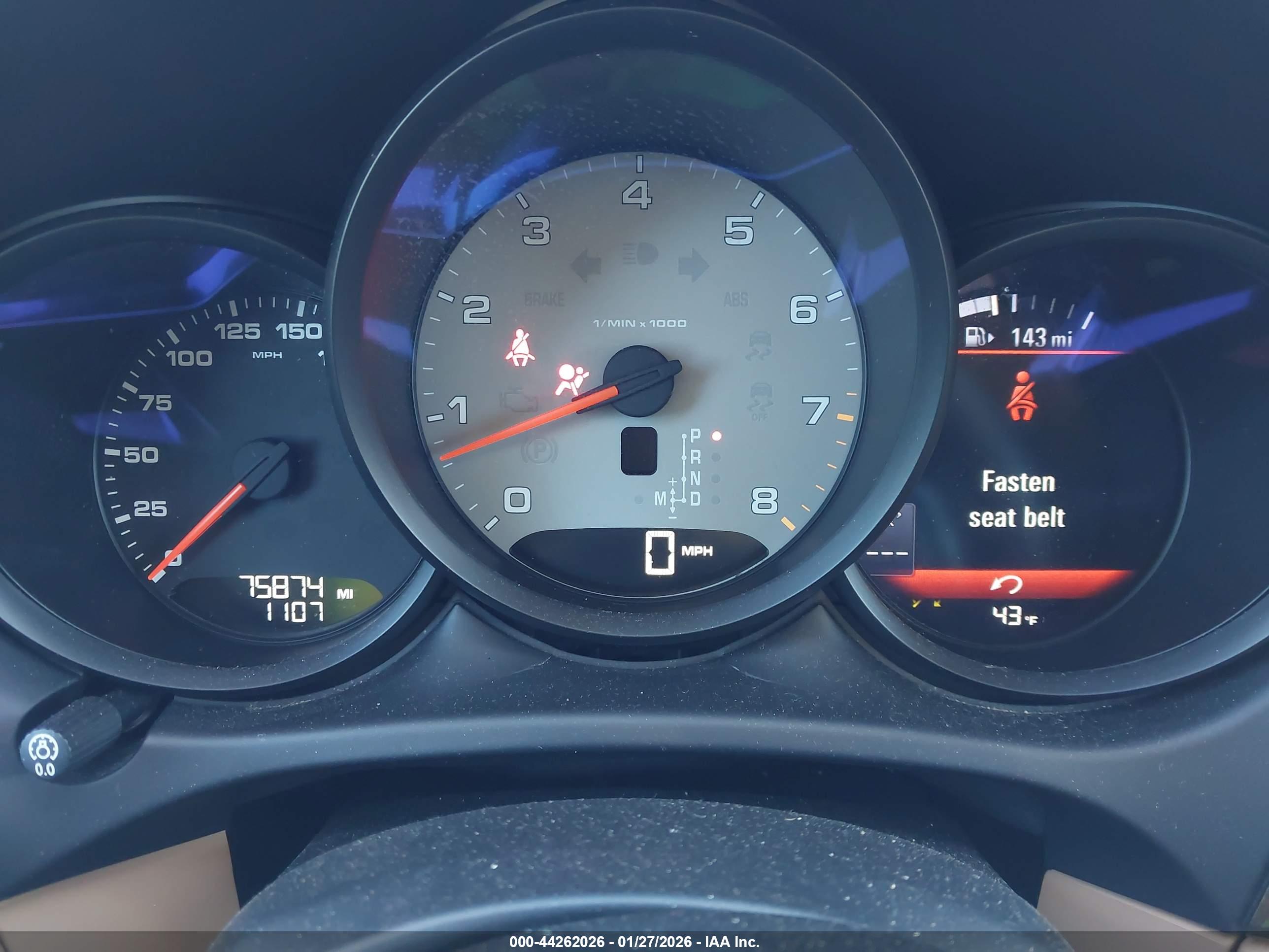 PORSCHE MACAN image 7