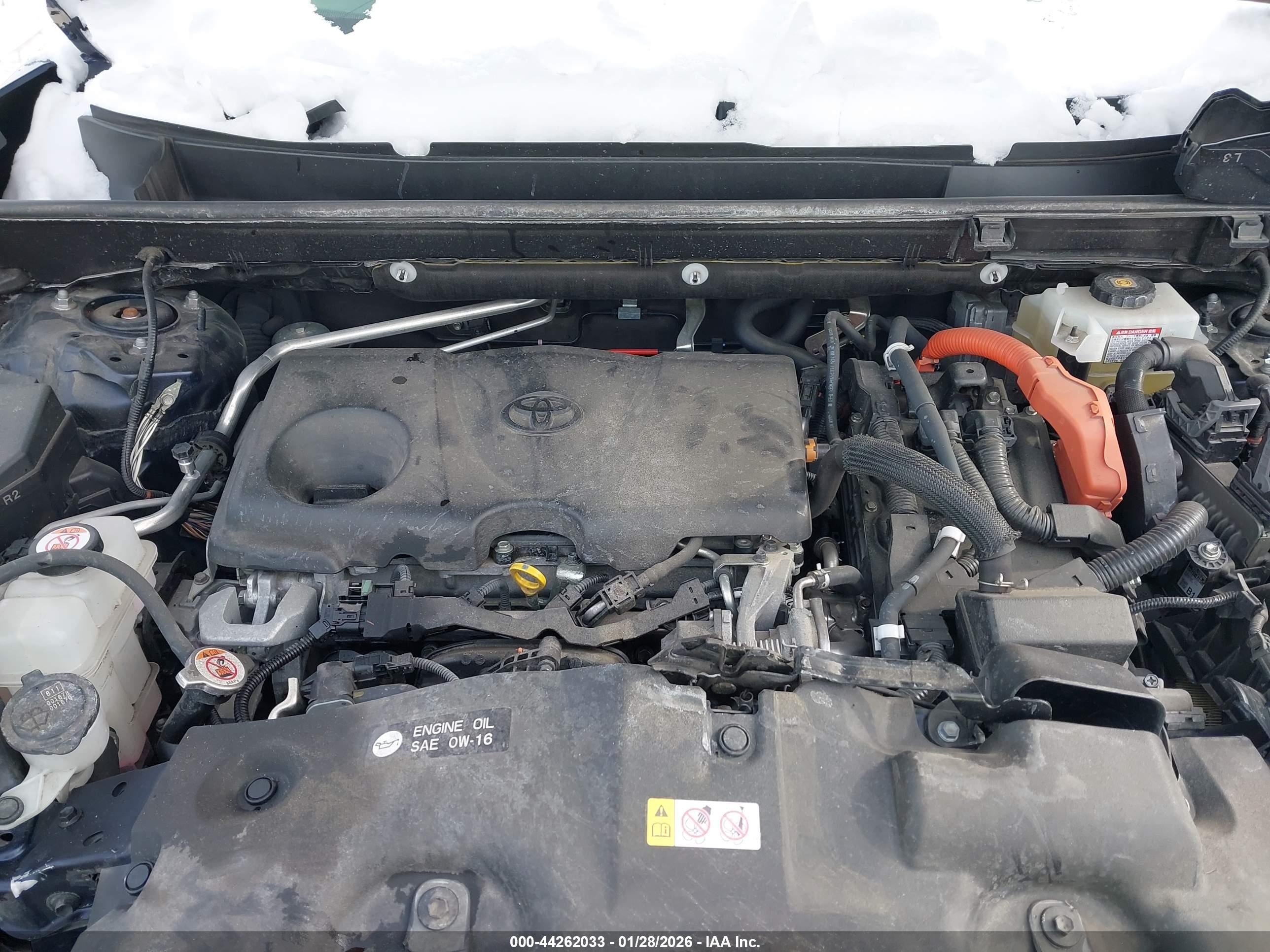 TOYOTA RAV4 image 10
