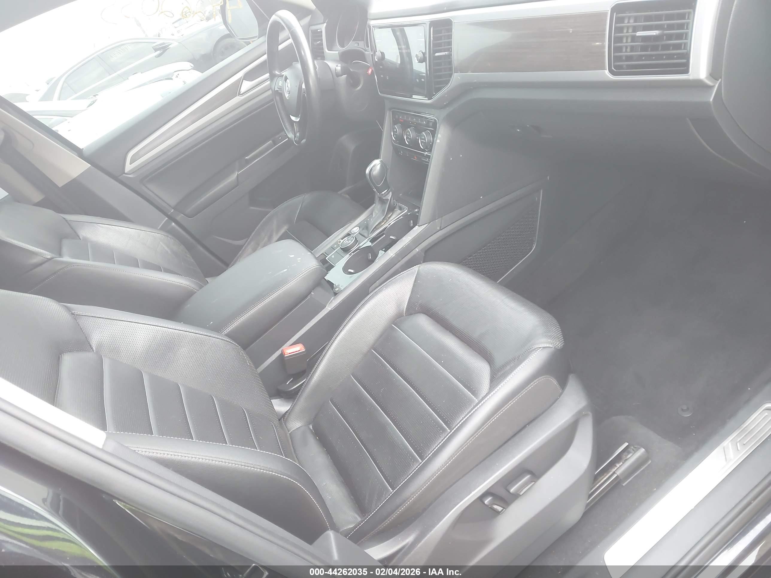 VOLKSWAGEN ATLAS image 5