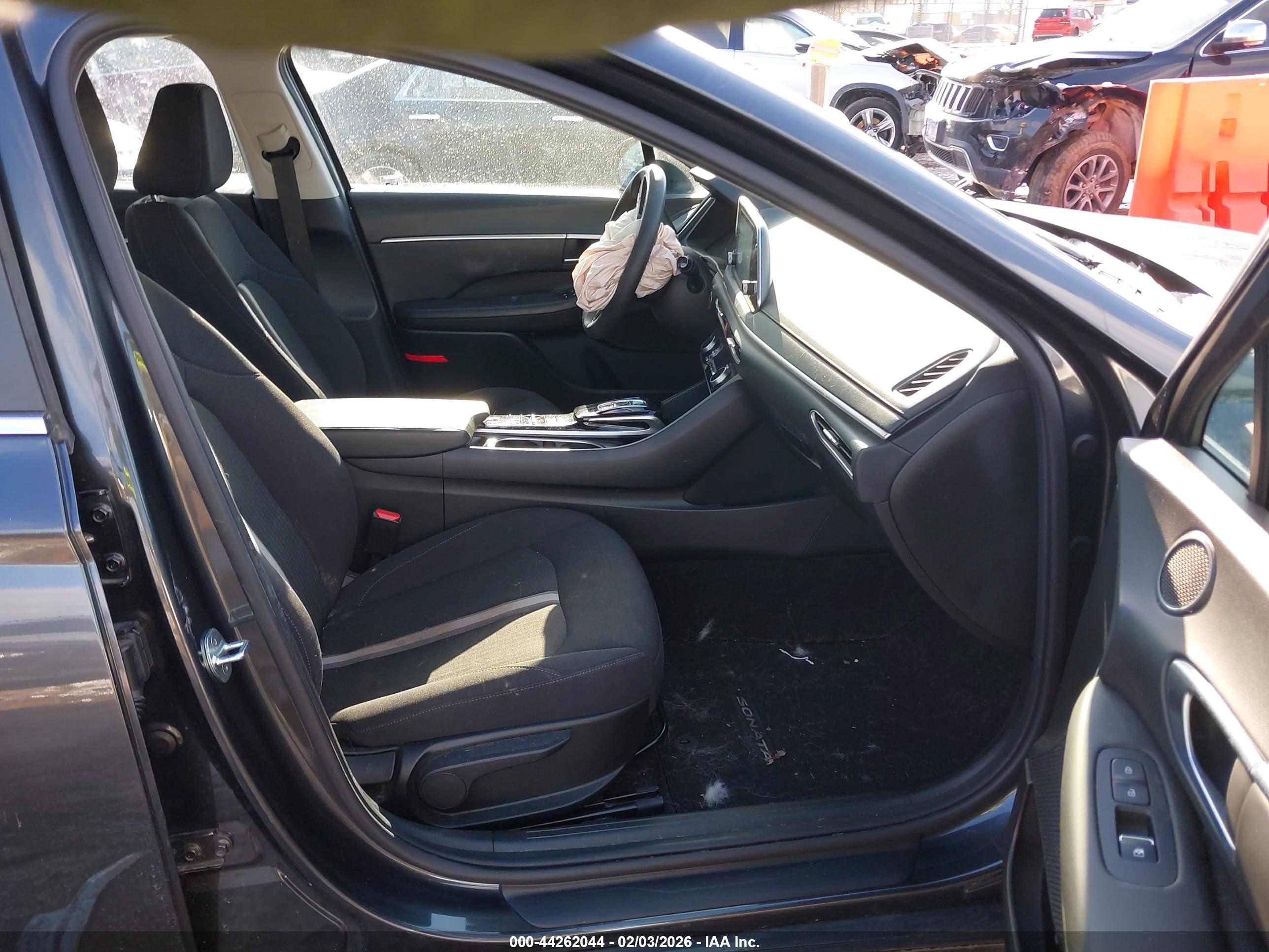 HYUNDAI SONATA image 5