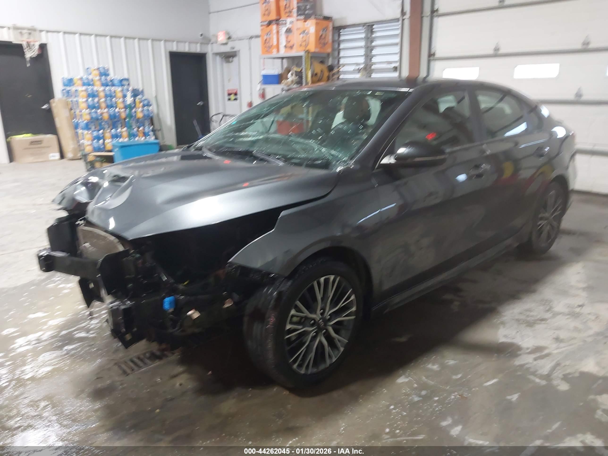 KIA FORTE image 2