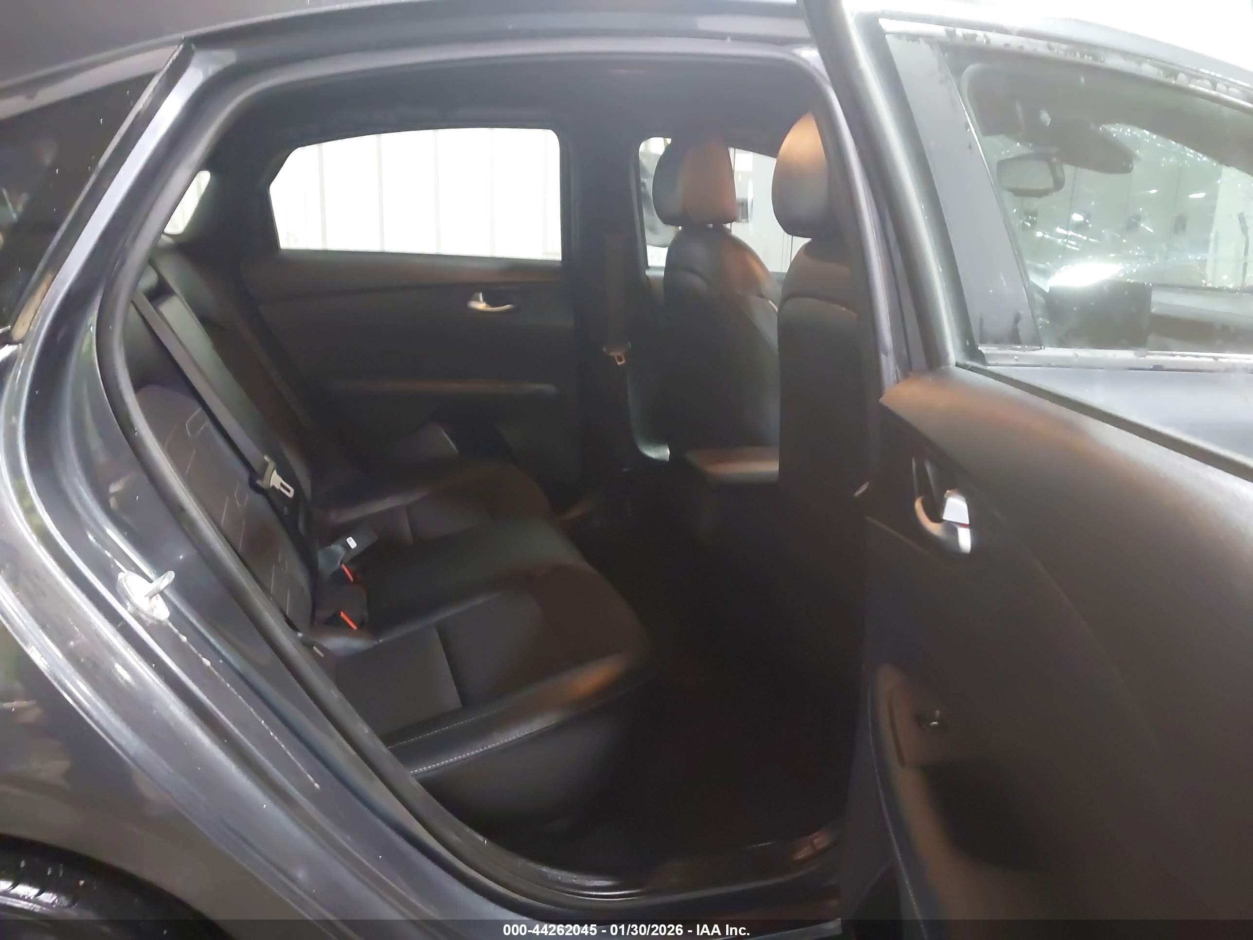KIA FORTE image 8
