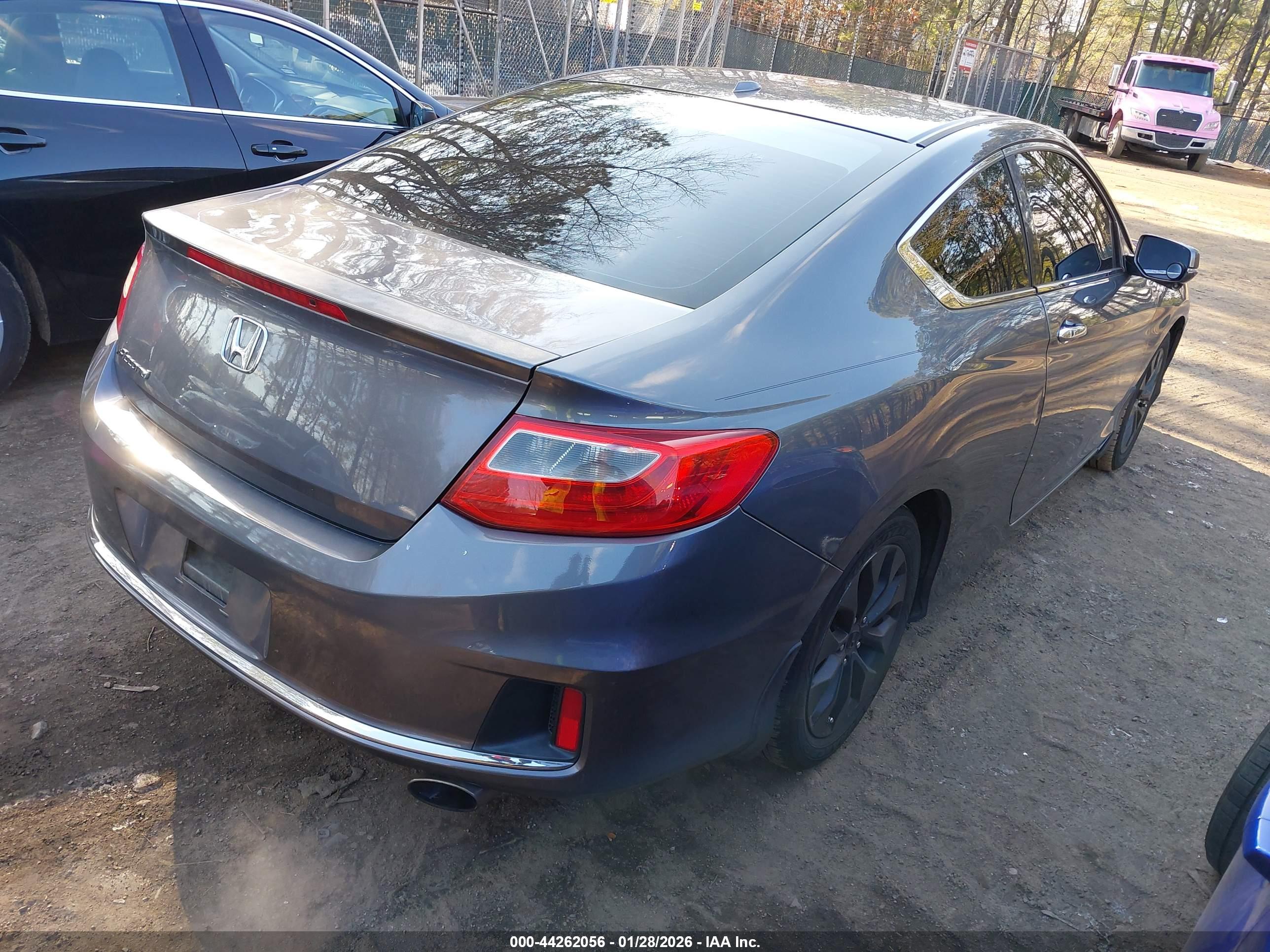 HONDA ACCORD image 4