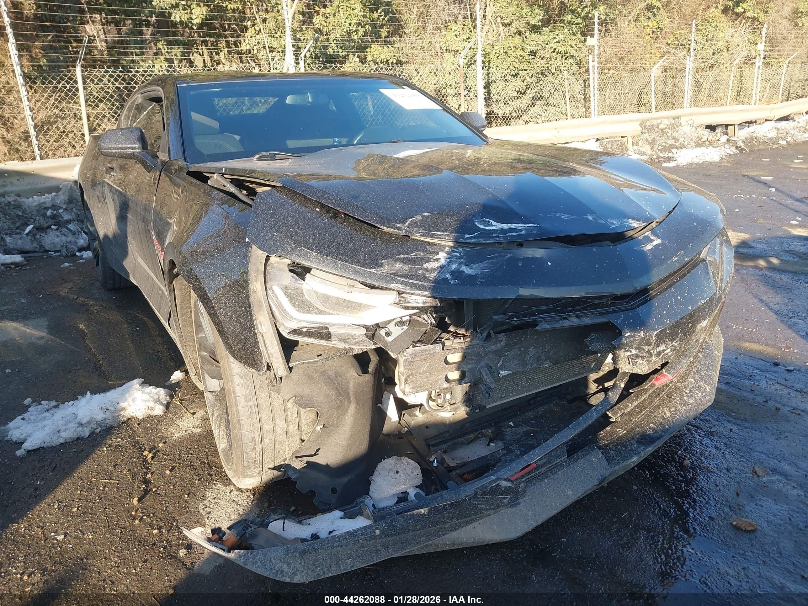 CHEVROLET CAMARO image 6