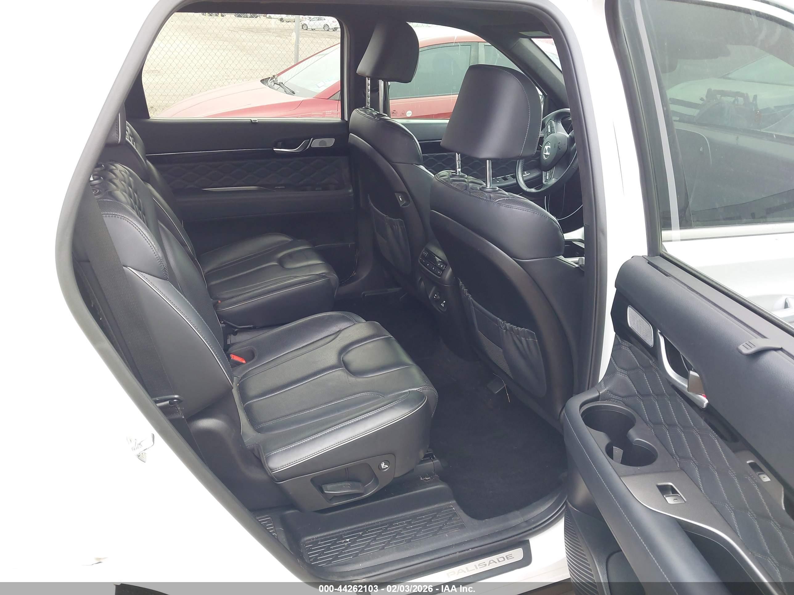 HYUNDAI PALISADE image 8