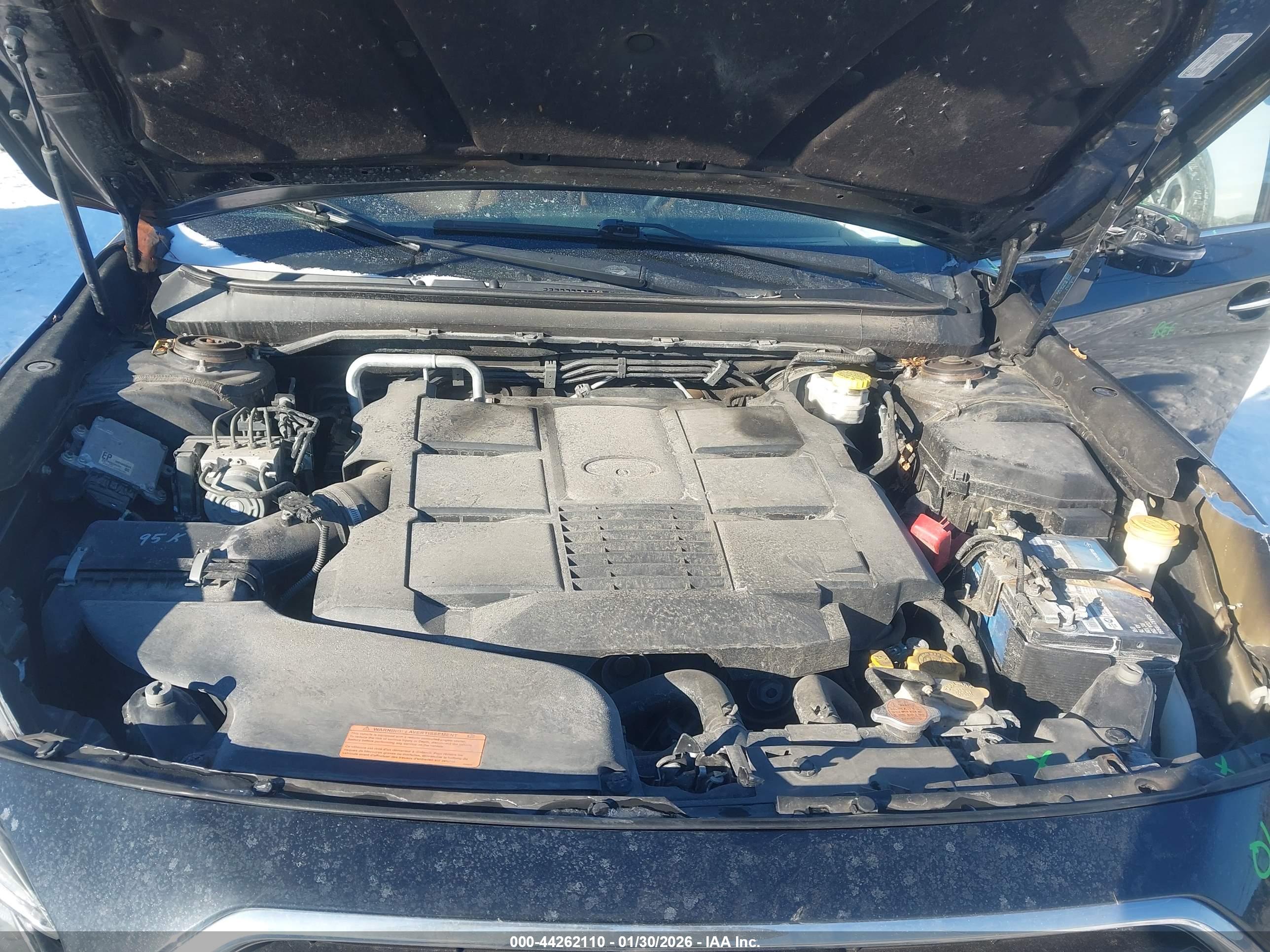 SUBARU OUTBACK image 10
