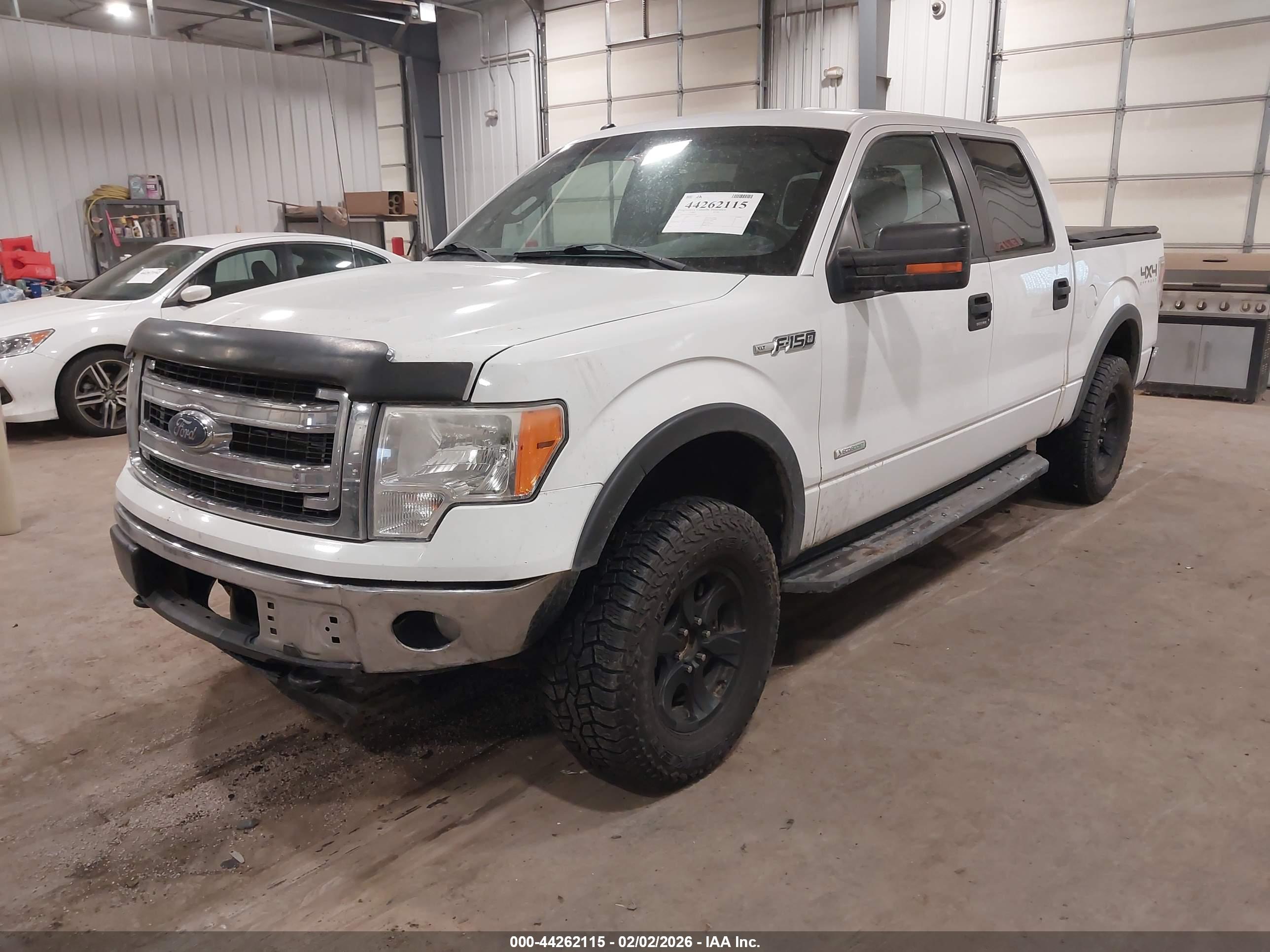 FORD F-150 image 2