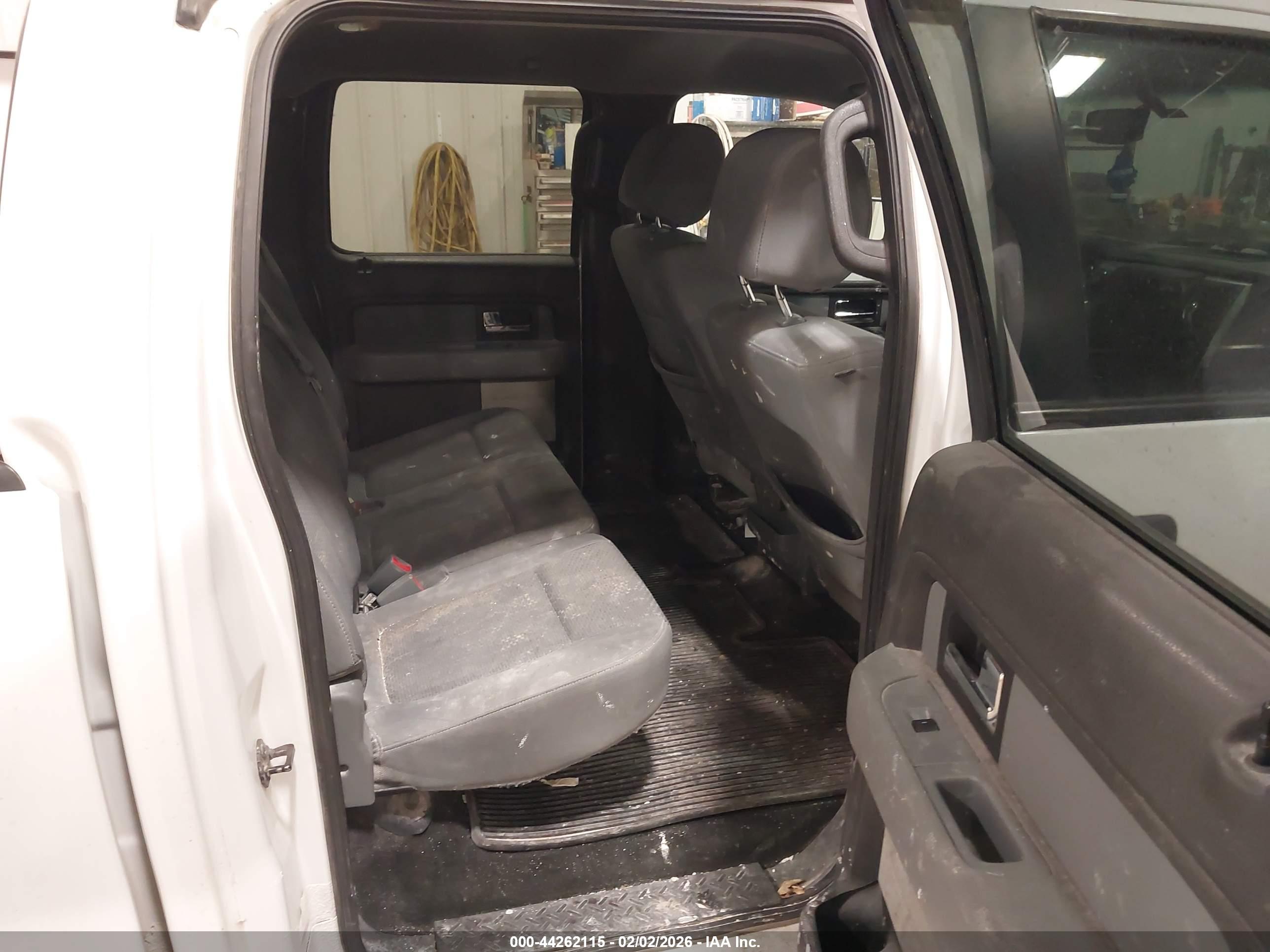FORD F-150 image 8