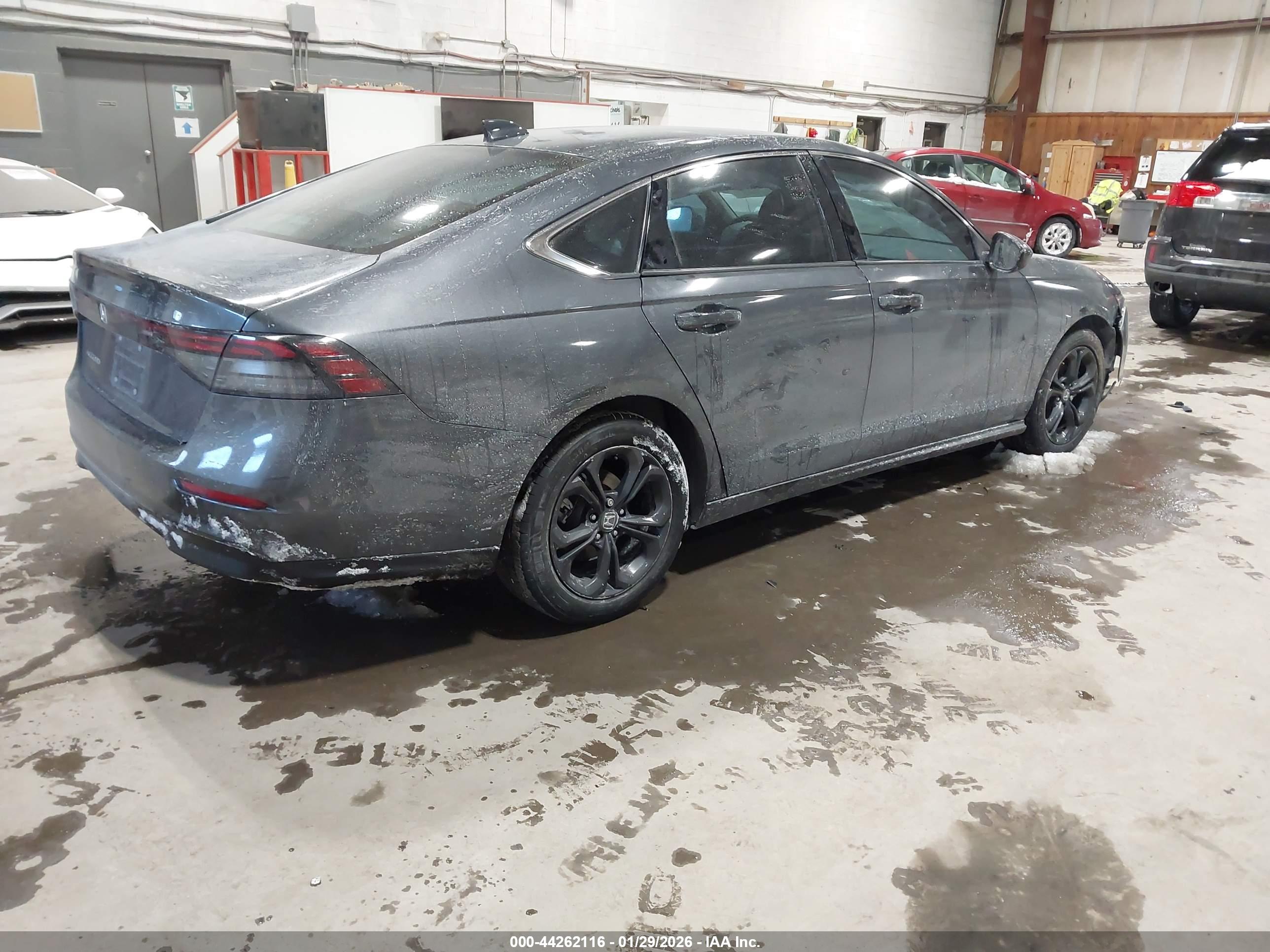 HONDA ACCORD image 4