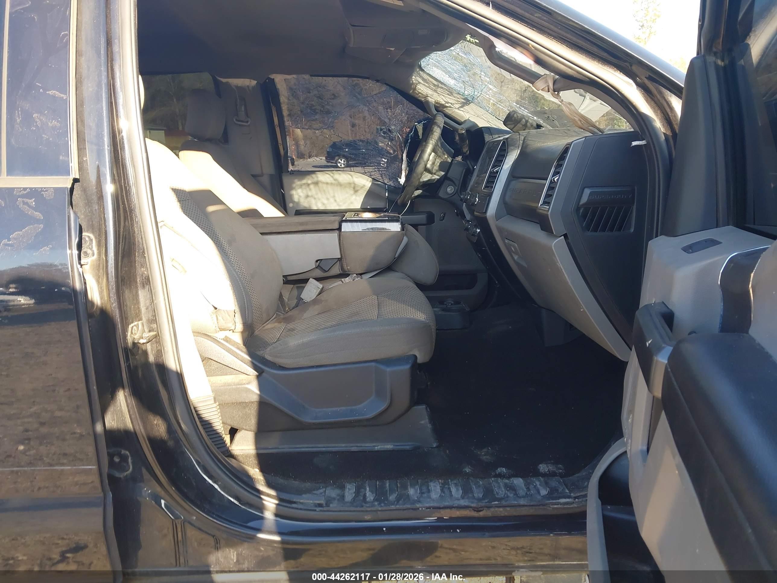 FORD F-250 image 5