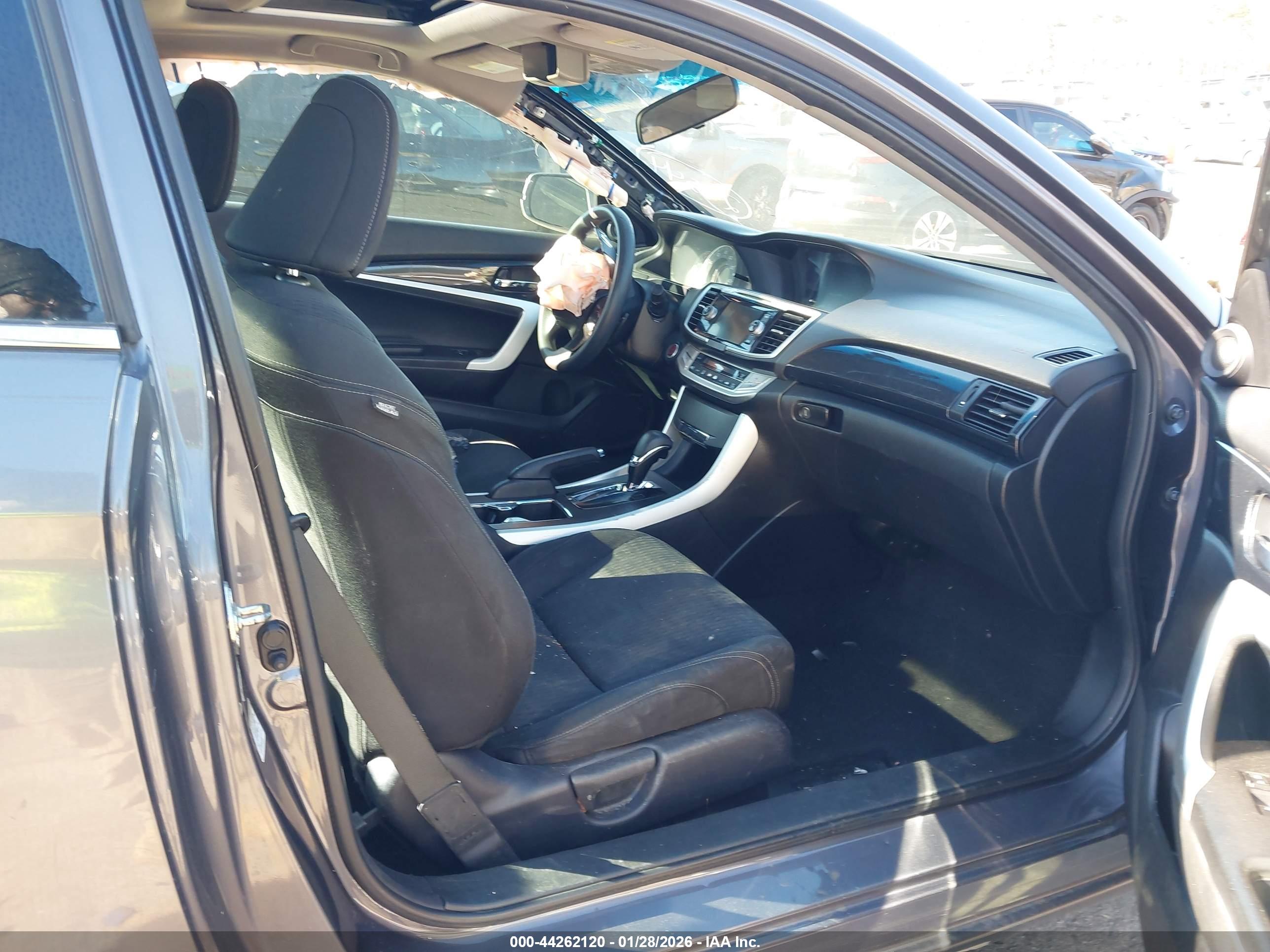HONDA ACCORD image 5