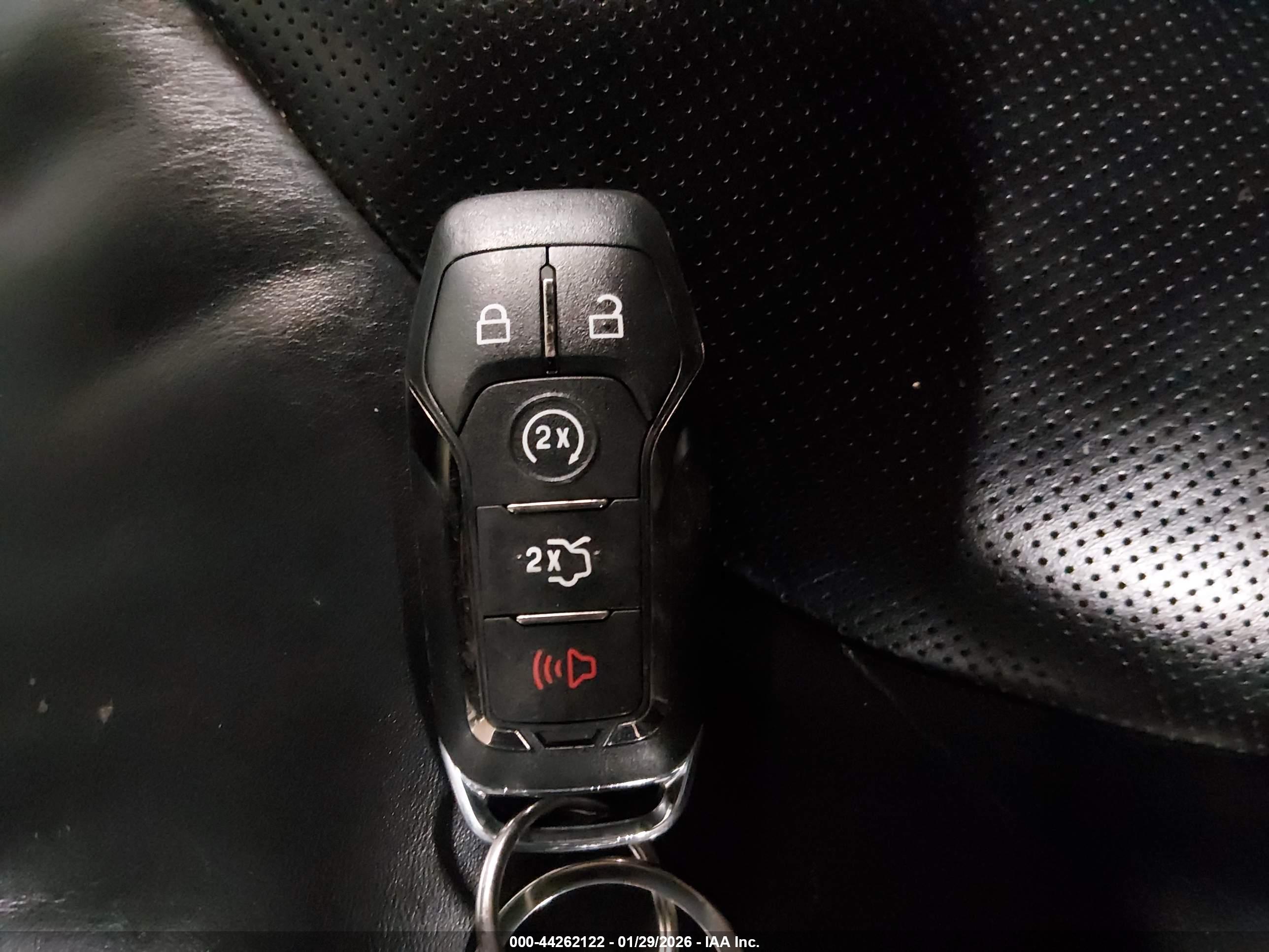 LINCOLN MKC image 11