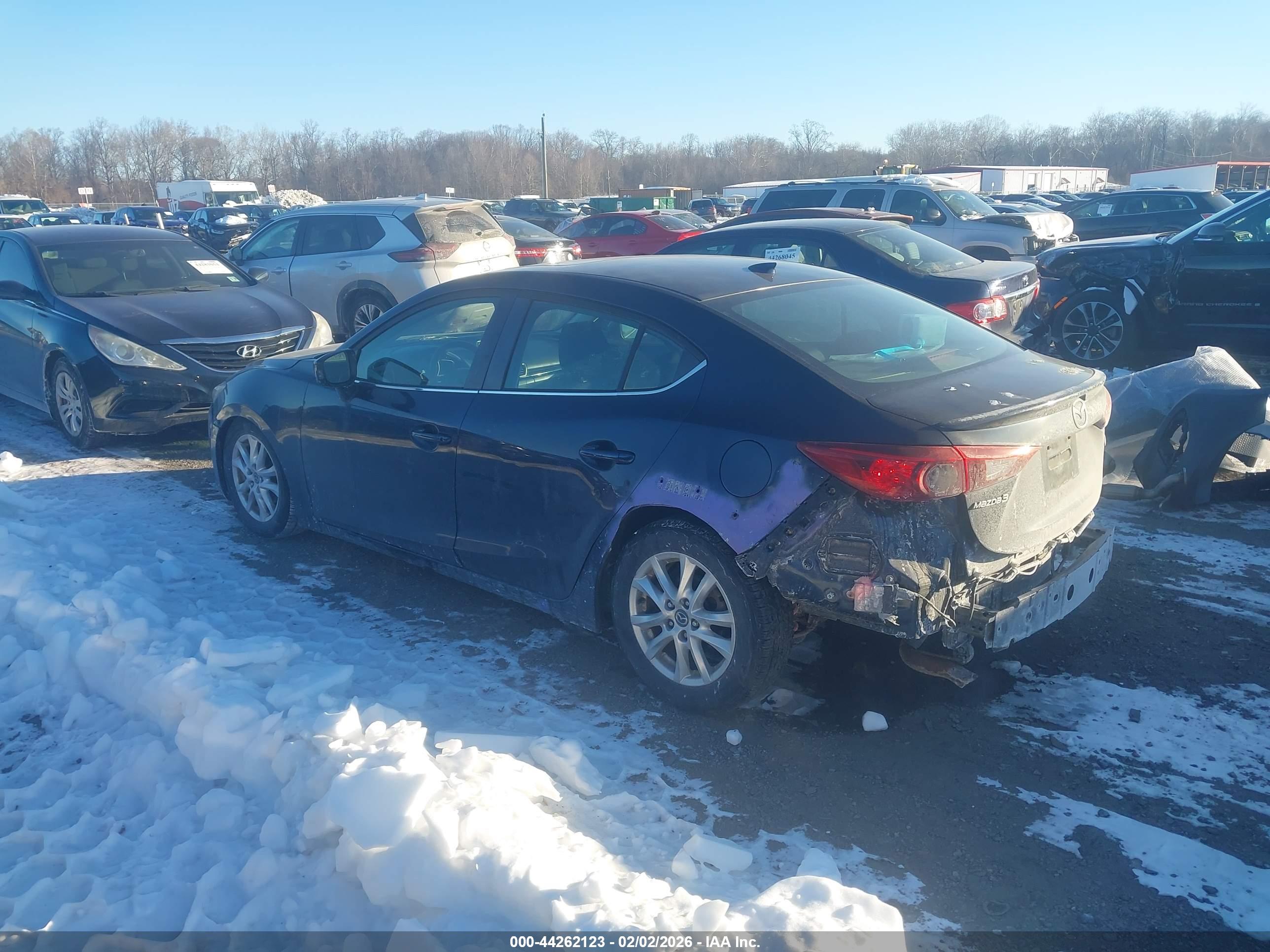 MAZDA MAZDA3 image 3