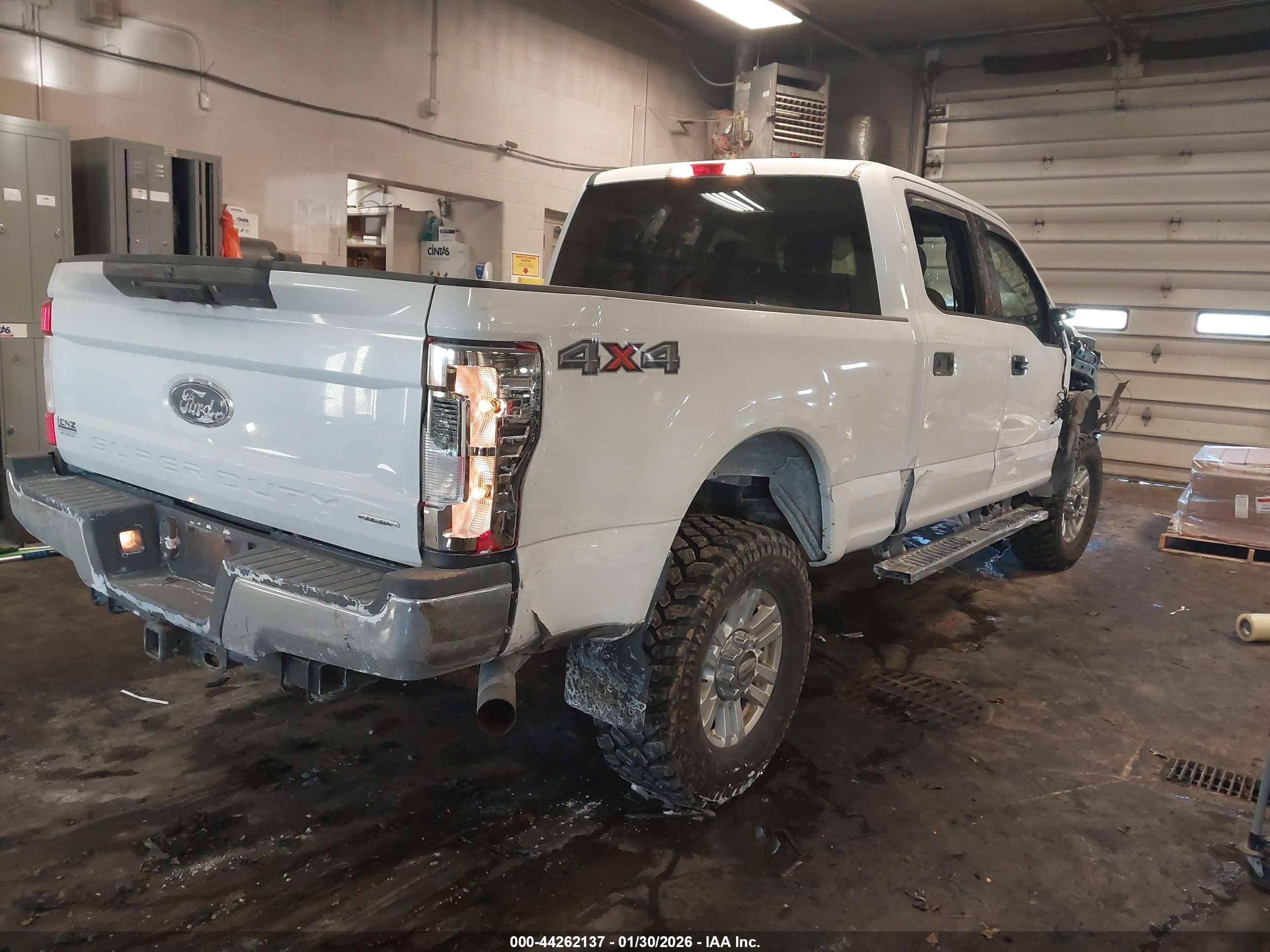 FORD F-250 image 4
