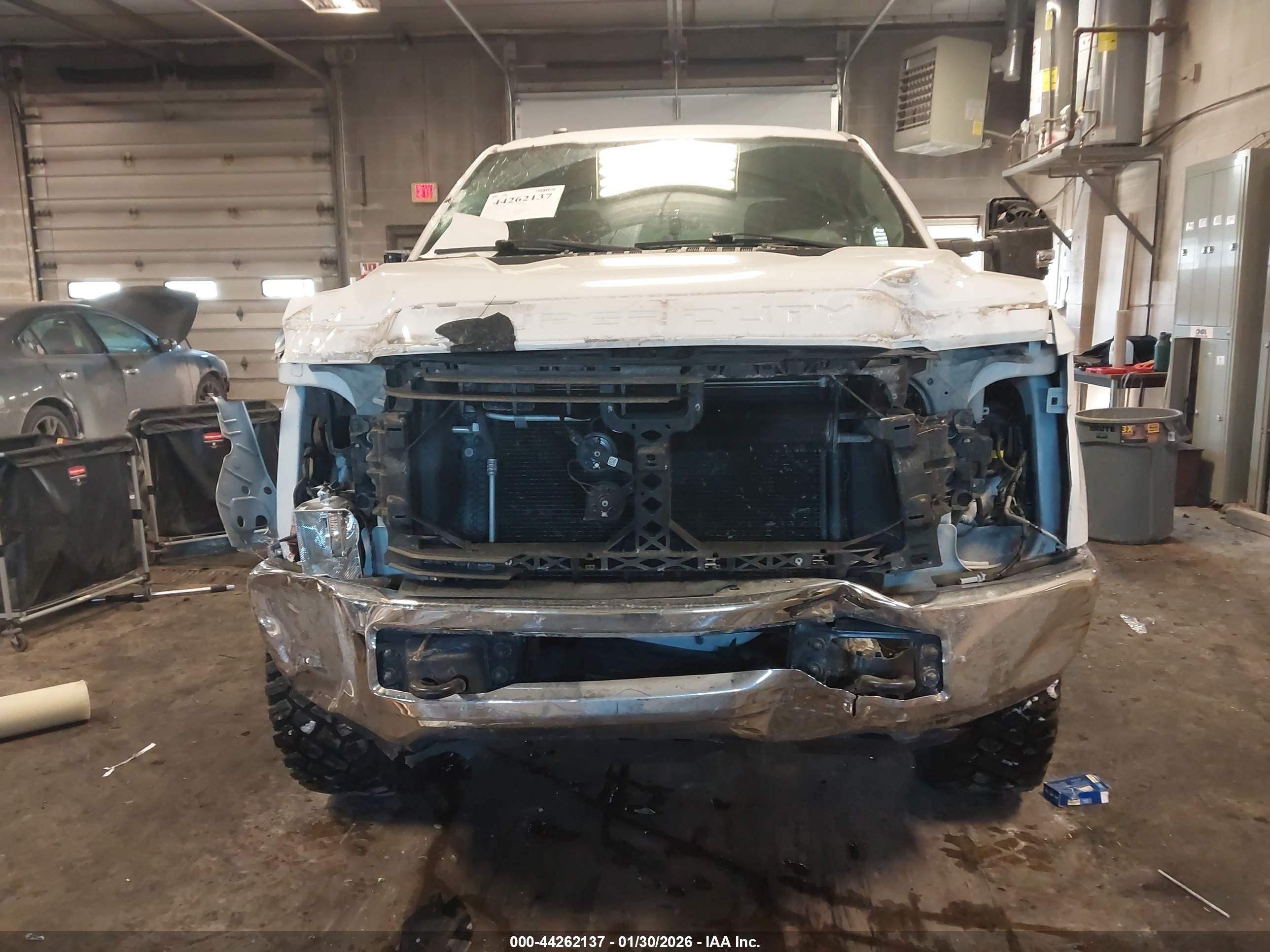 FORD F-250 image 6