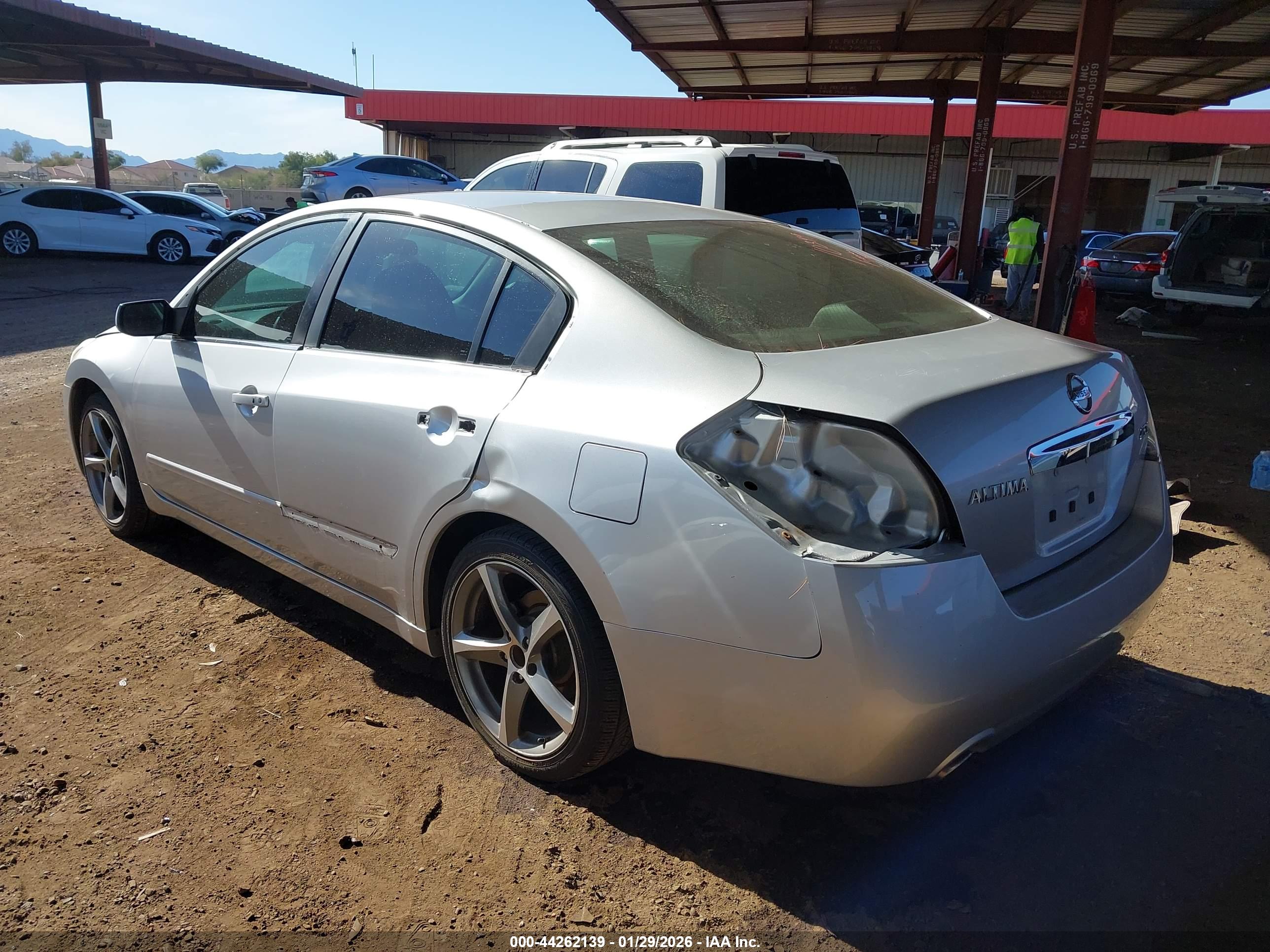 NISSAN ALTIMA image 3