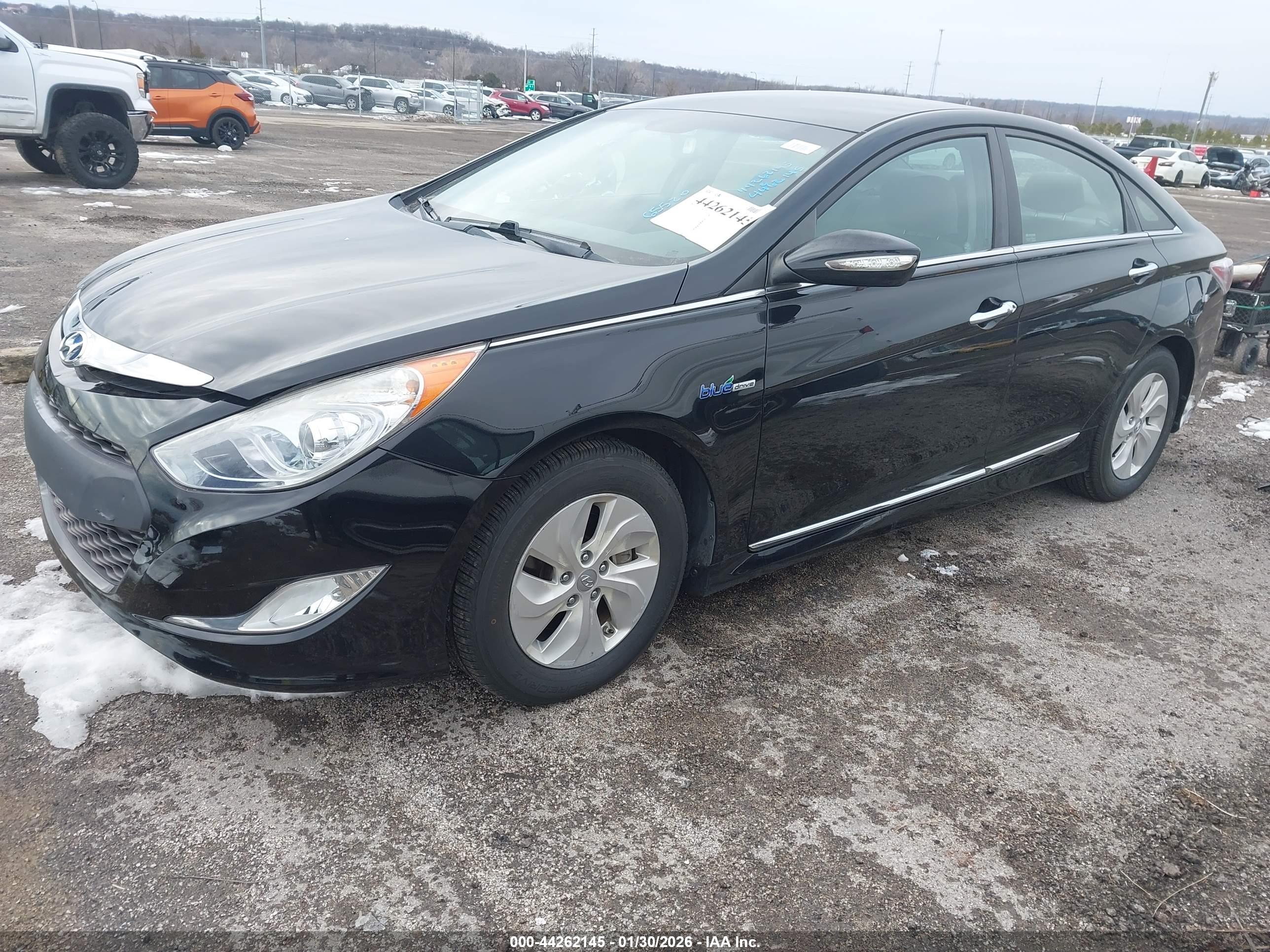 HYUNDAI SONATA image 2