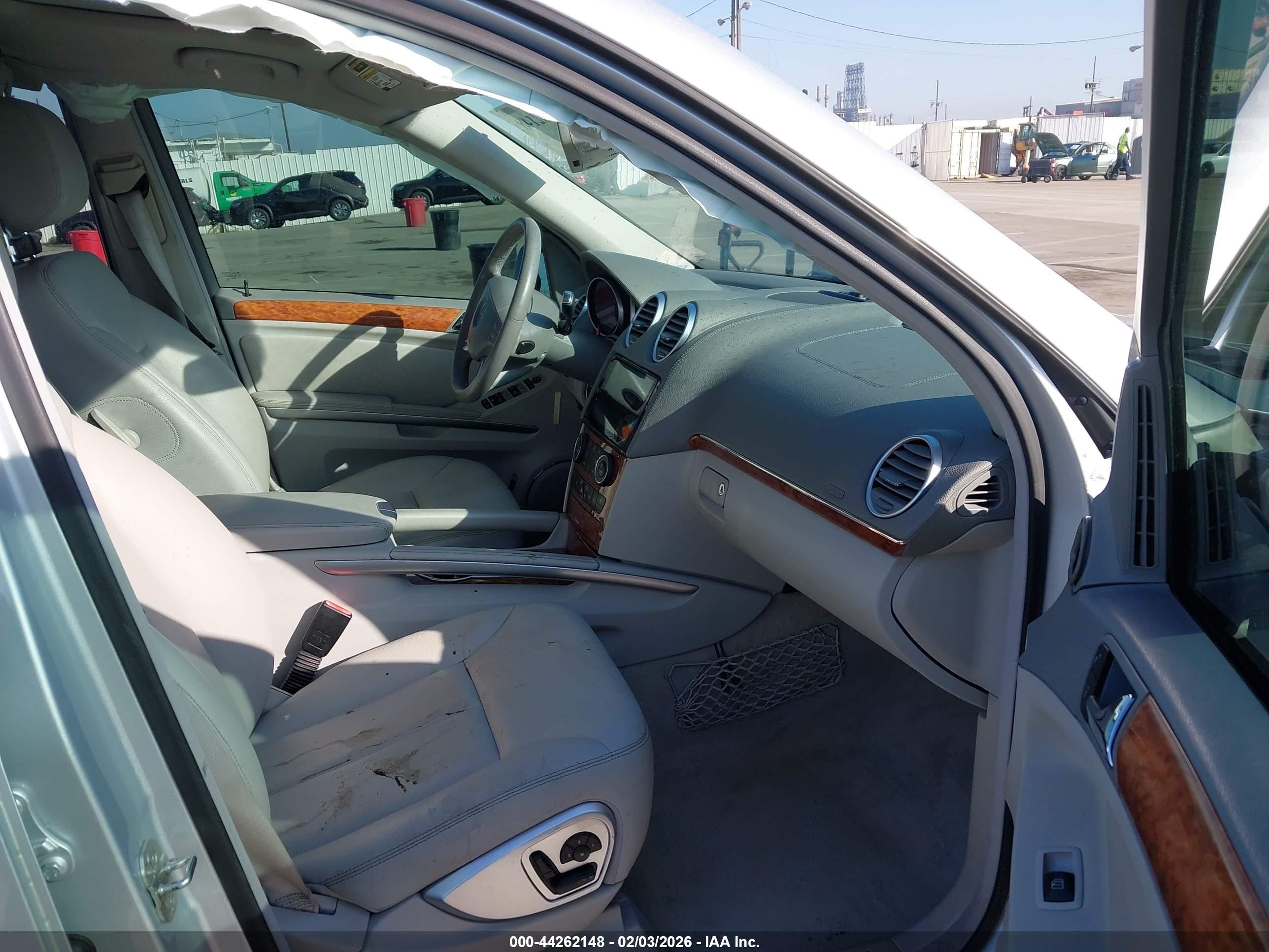 MERCEDES-BENZ GL image 5