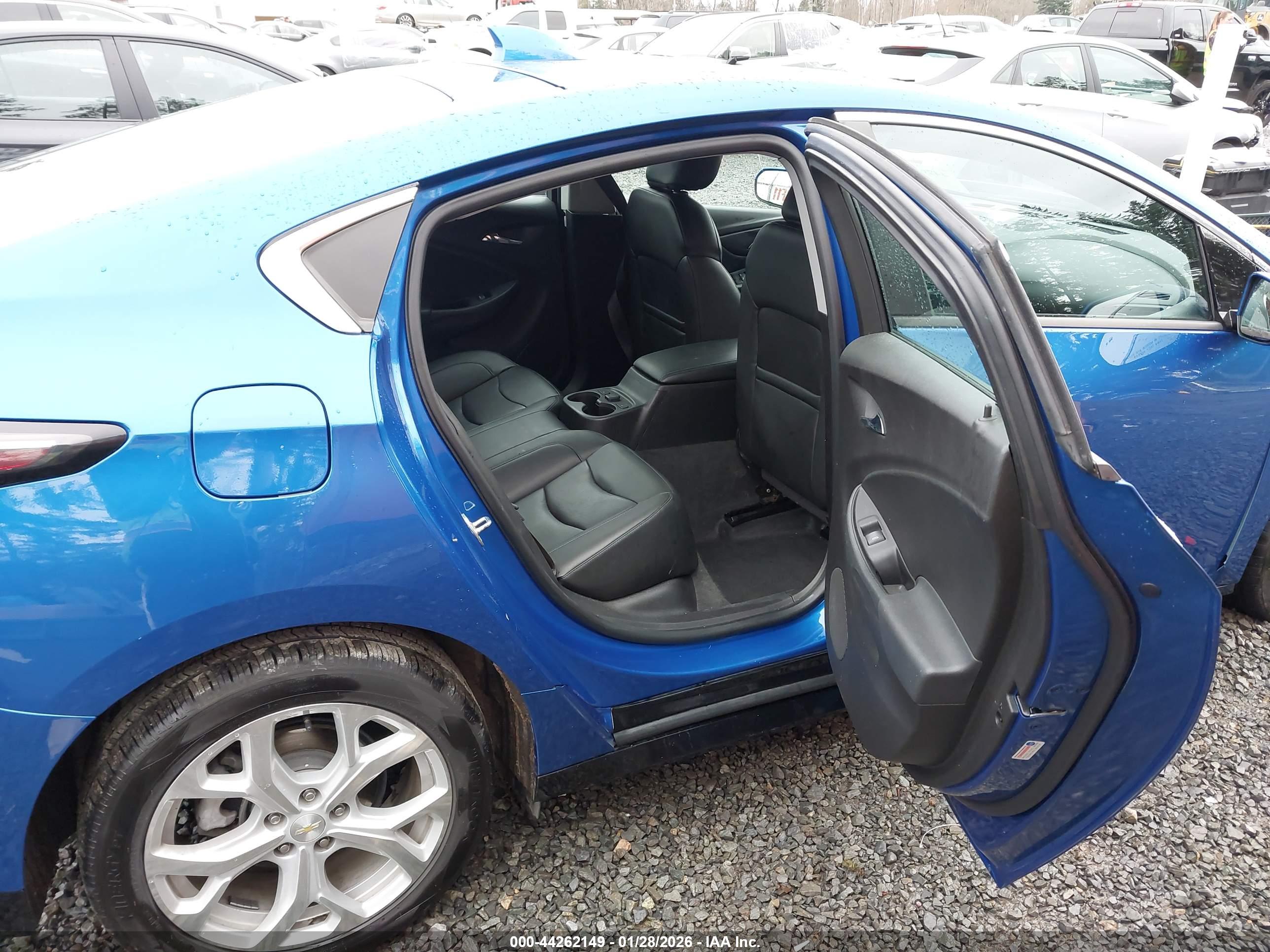 CHEVROLET VOLT image 8