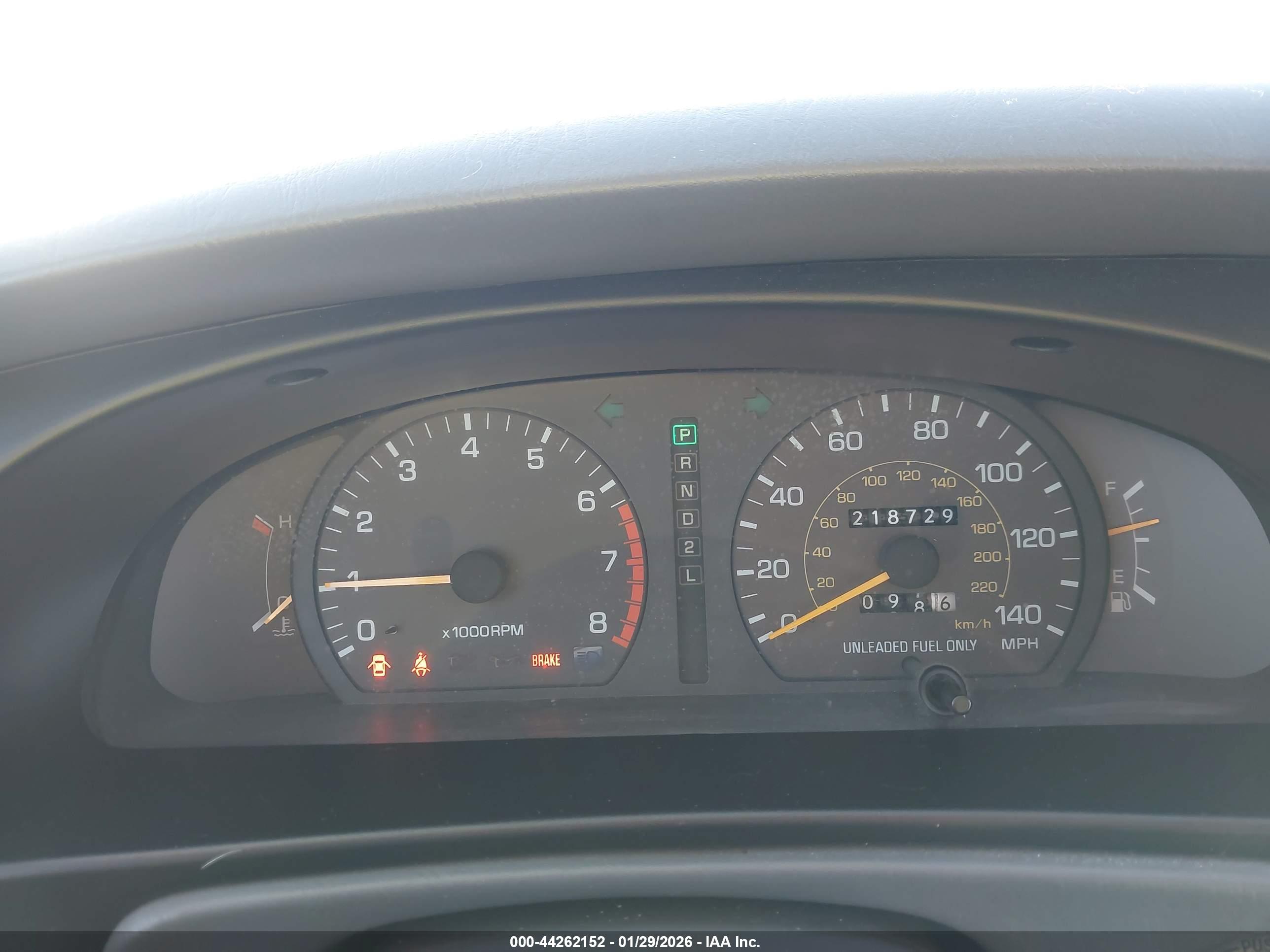 TOYOTA CAMRY image 7
